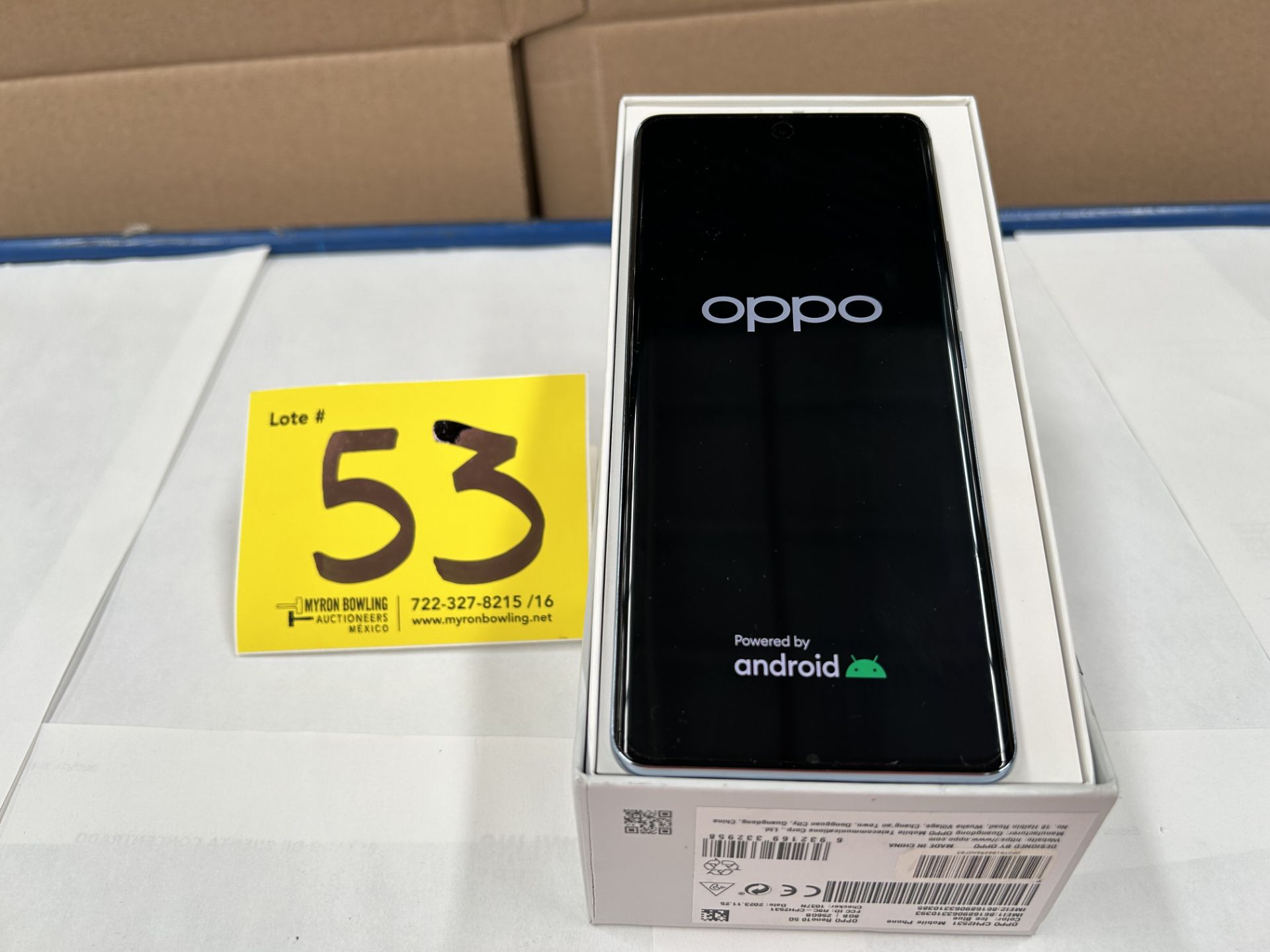 Celular Marca OPPO, Modelo RENO 10 5G, Serie 6AGF03 con capacidad de 256 GB, RAM de 8 GB