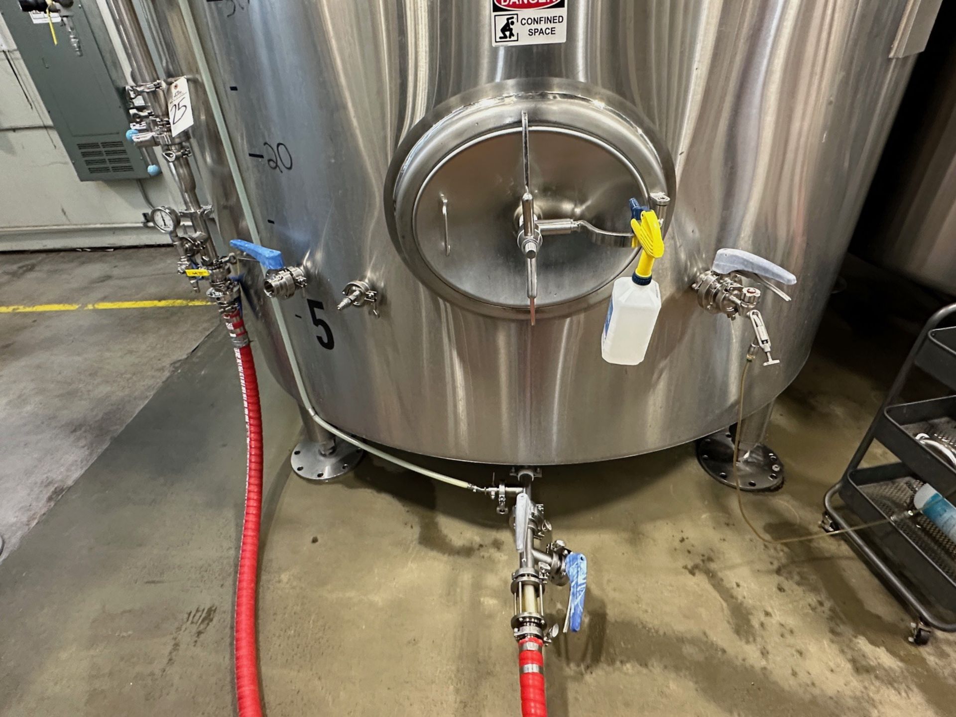Silver State Stainless 120 BBL Stainless Steel Brite Tank - Dish Bottom, Glycol Jac | Rig Fee $2150 - Image 3 of 4