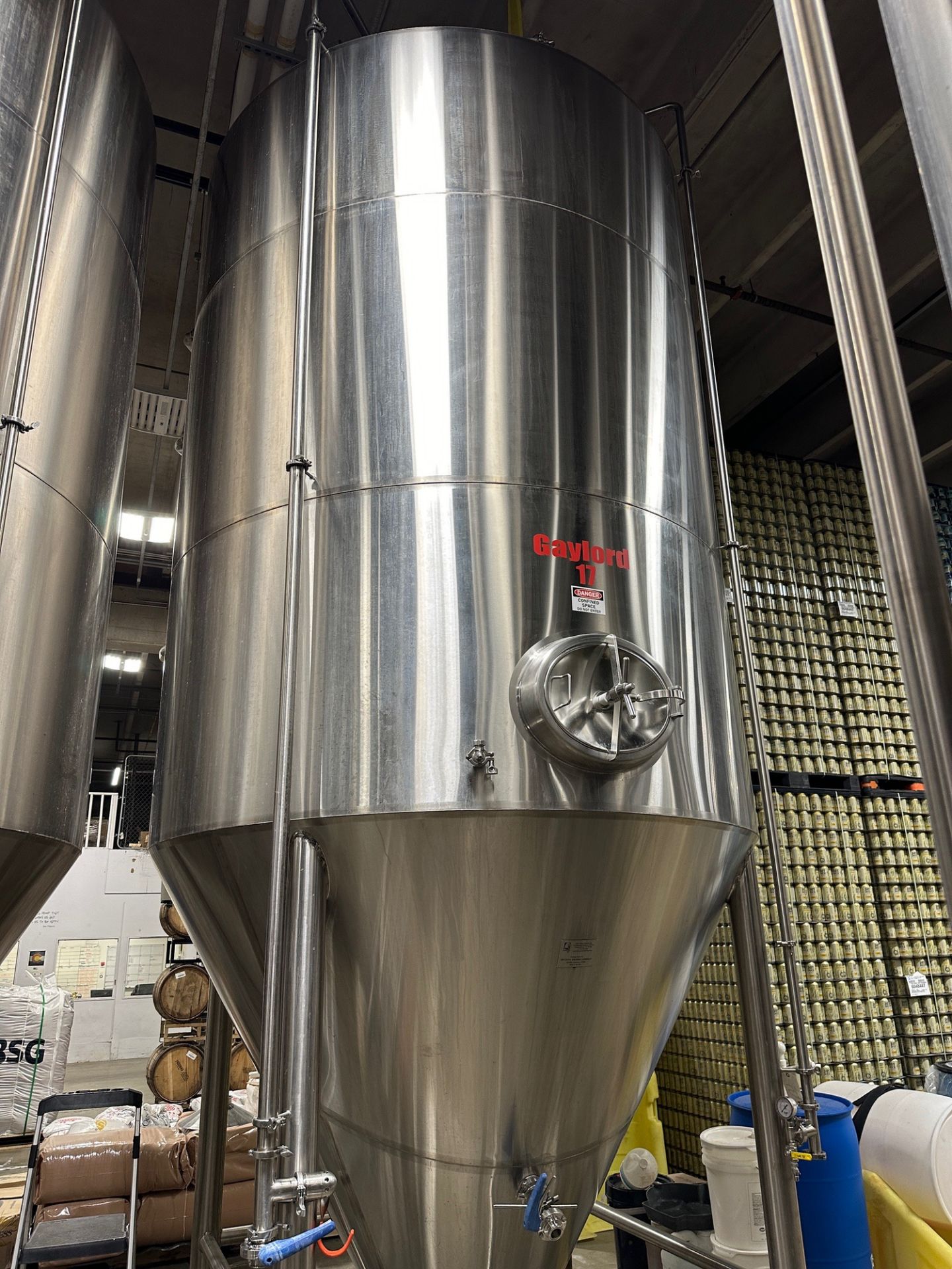 Silver State Stainless 120 BBL Stainless Steel Fermentation Tank - Cone Bottom, Gly | Rig Fee $2150