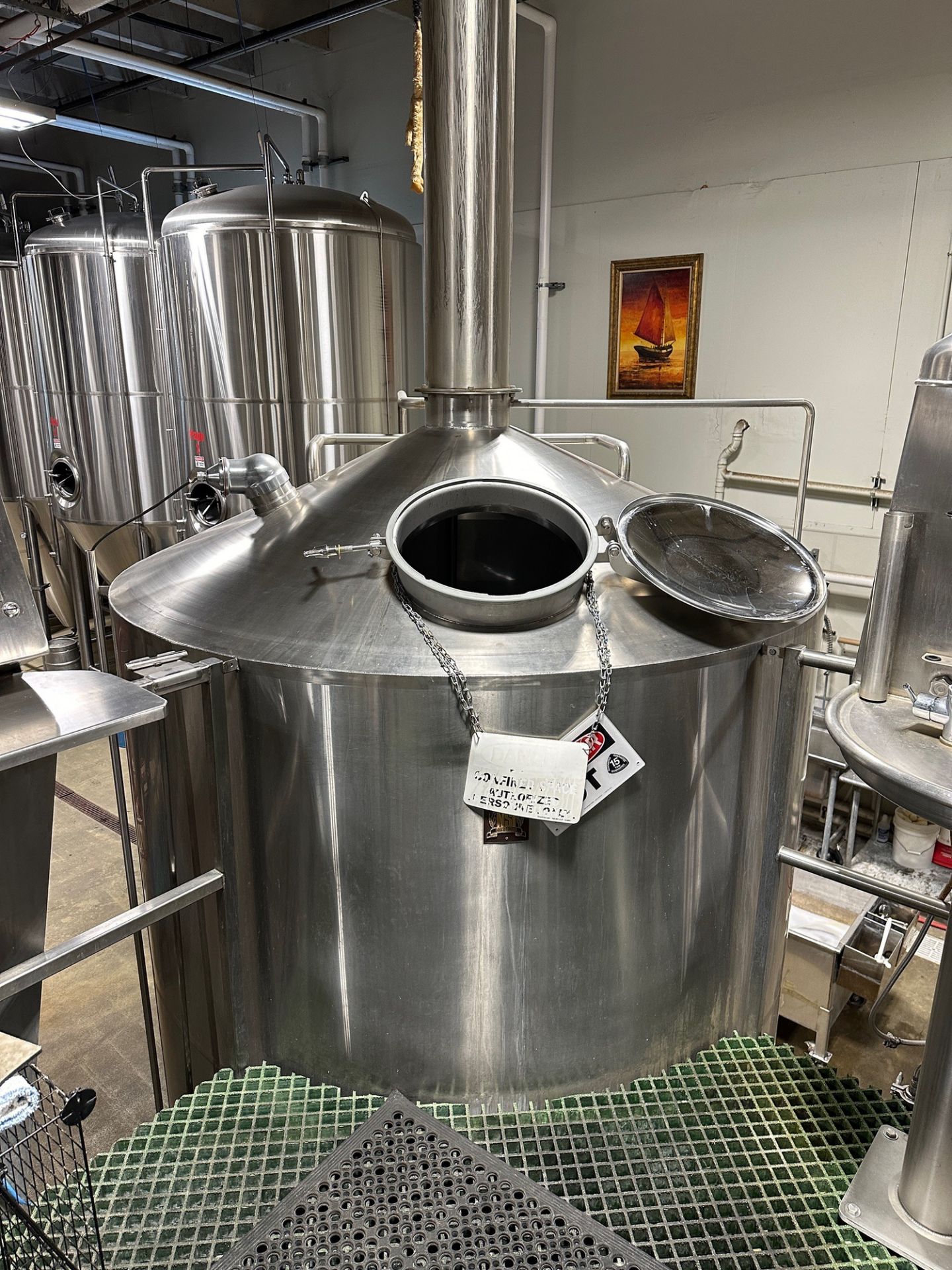 Newlands 4-Vessel 40 BBL Stainless Steel Brewhouse - Mash Mixer (Approx. 7' Diamete | Rig Fee $8500 - Image 11 of 35