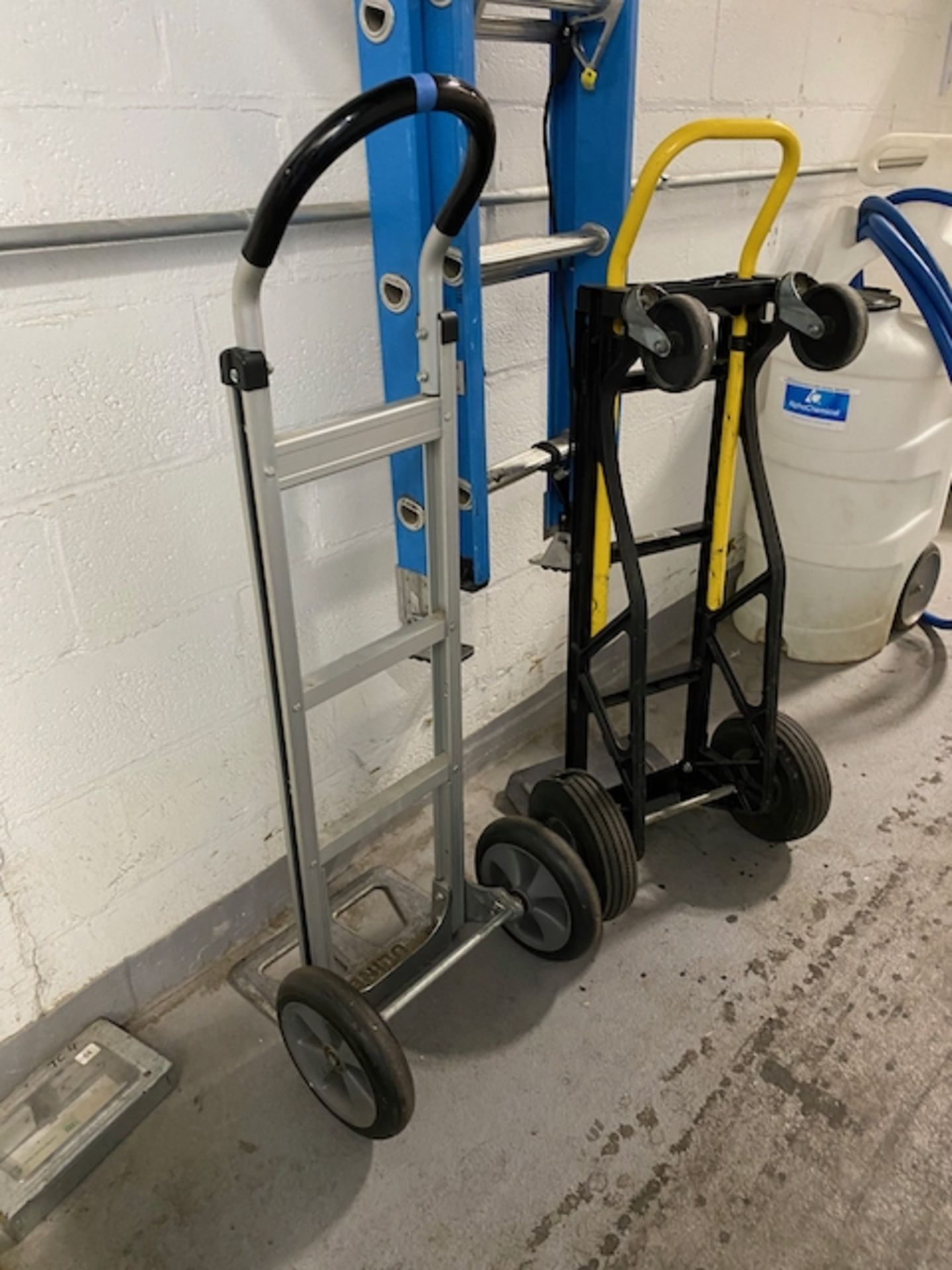 (2) Hand Trucks | Rig Fee $20