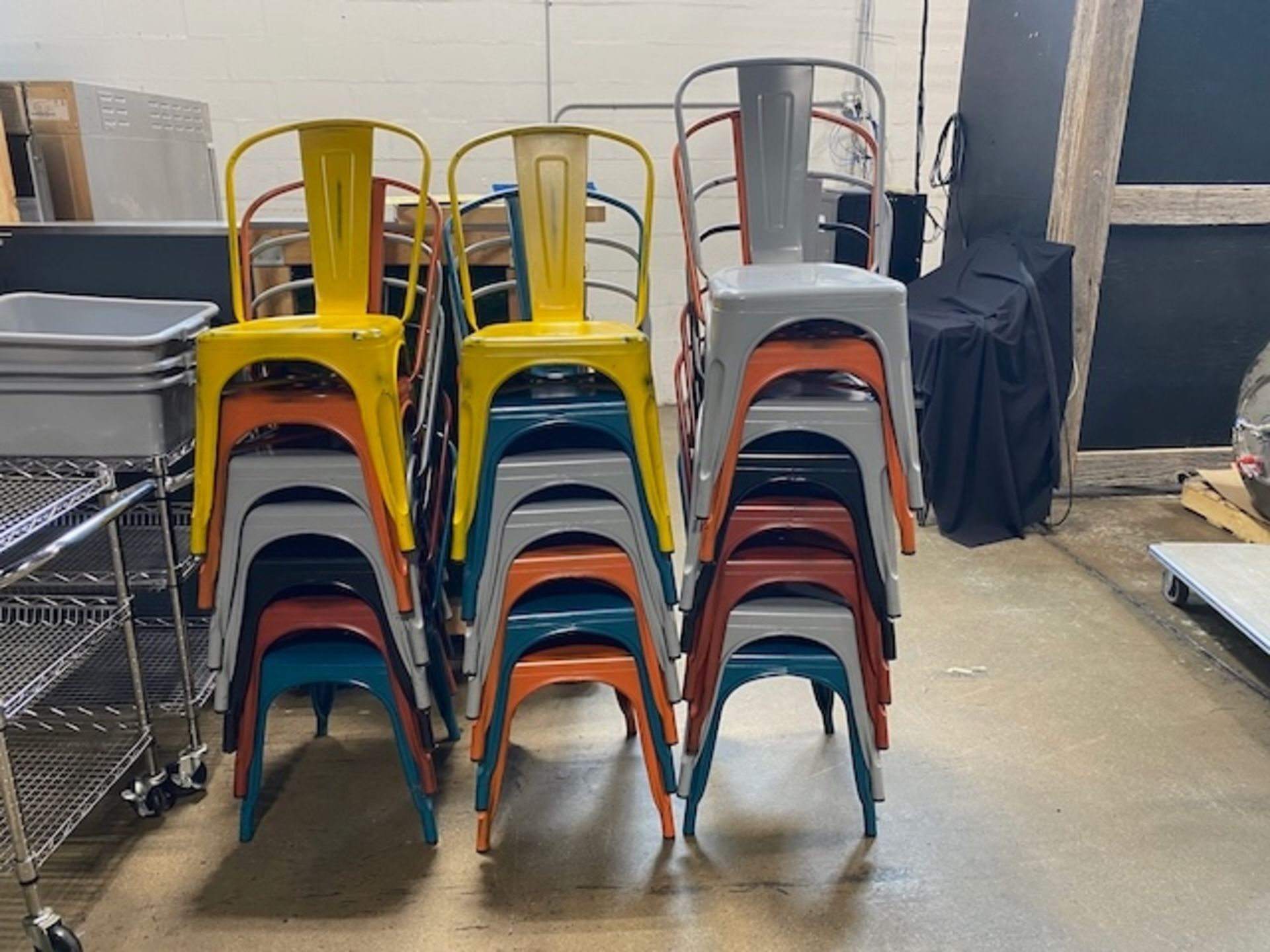 (49) Metal Chairs | Rig Fee $35