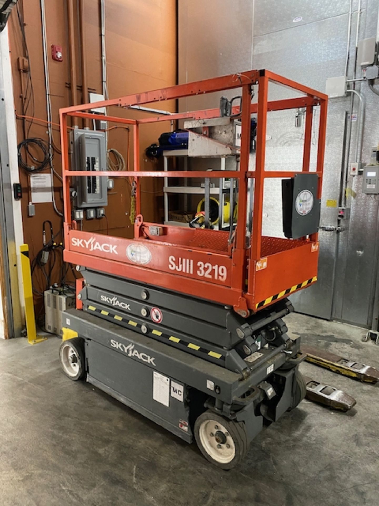 Scissorlift - Skyjack SjIII 3219 | Rig Fee $50