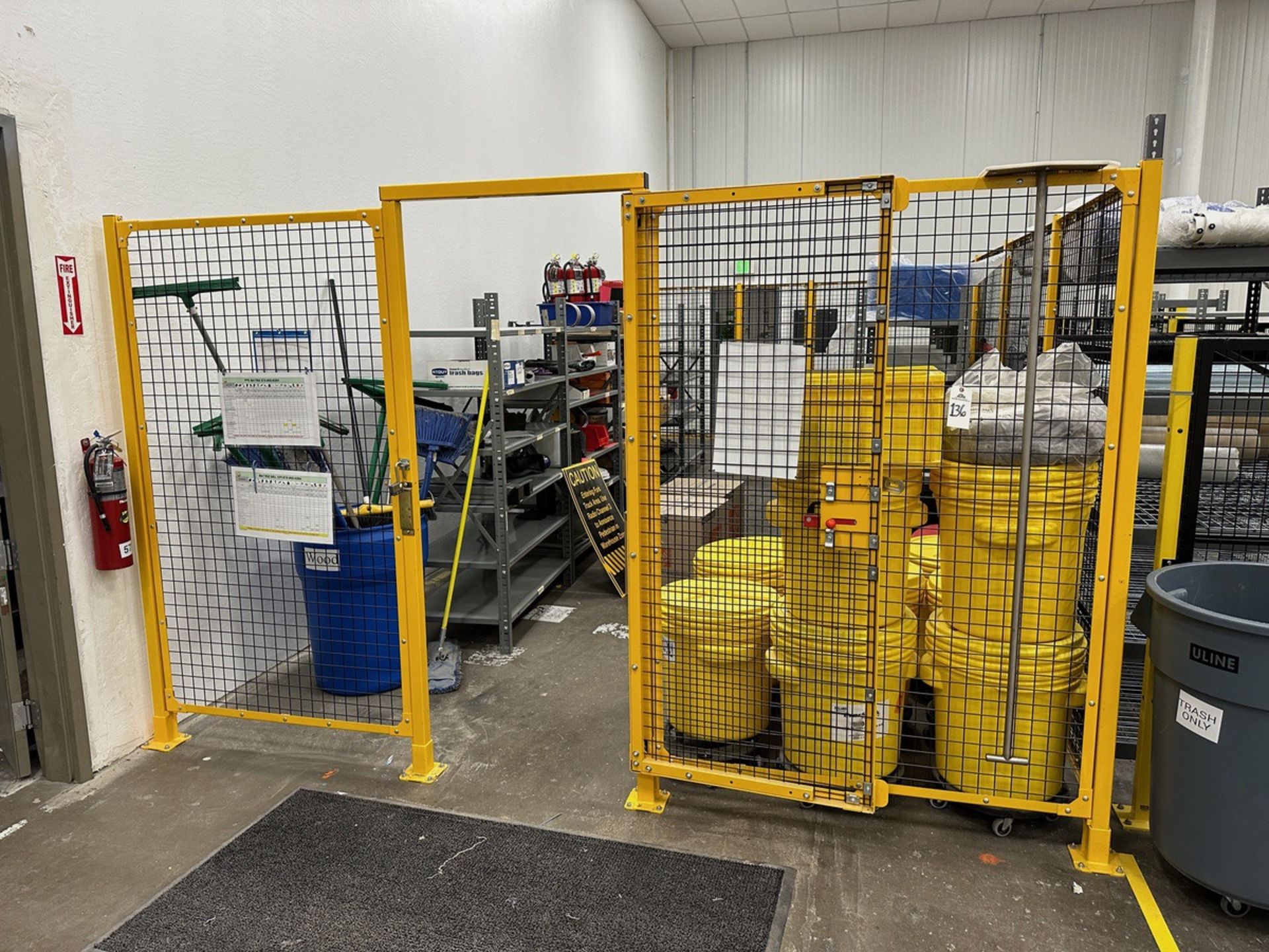 Safety Cage (Approx. 29' x 12' x 86" O.H.) (No Contents) | Rig Fee $100
