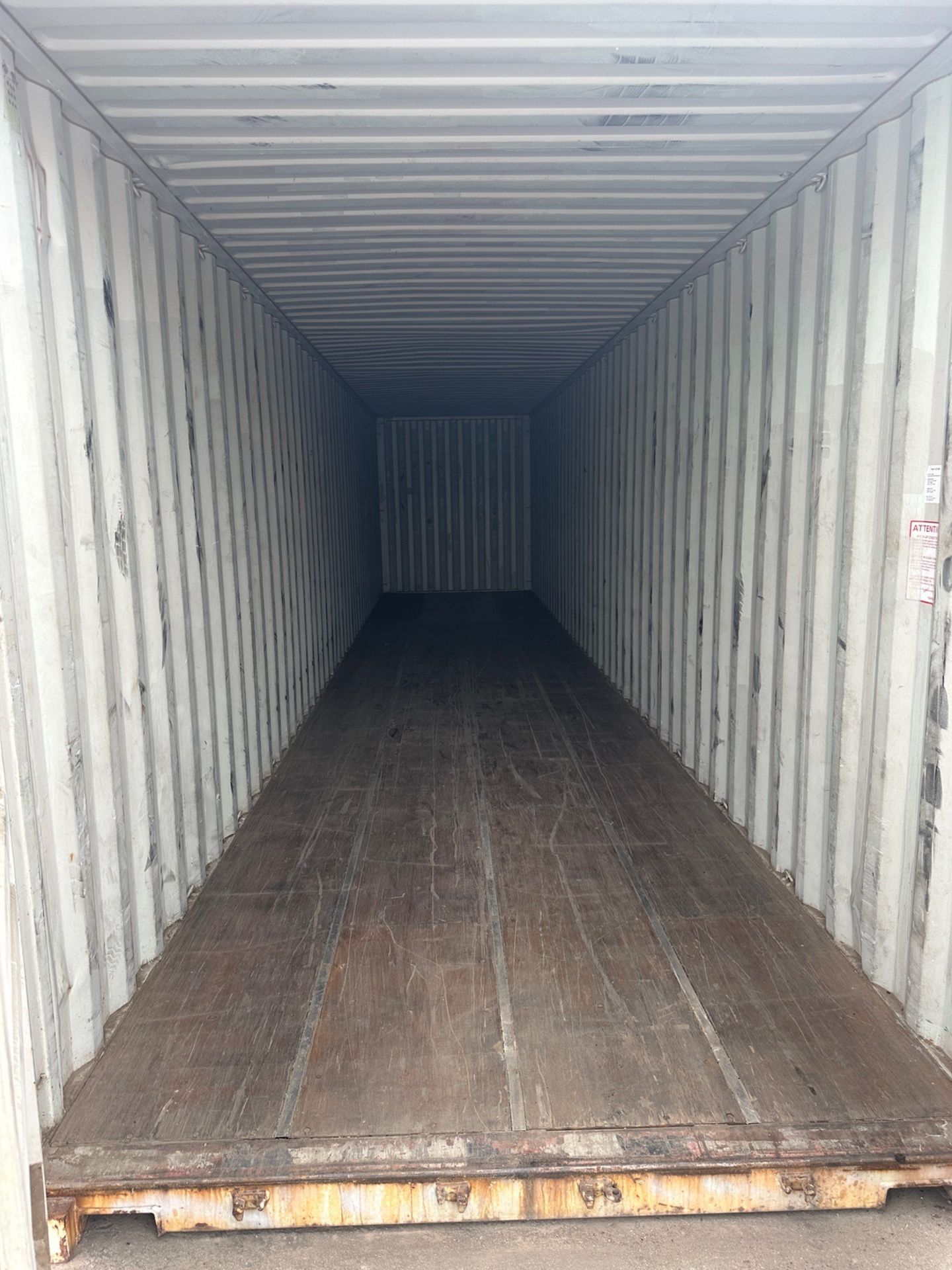 Shipping Container (Approx. 40' x 8' x 9'6" O.H.) | Rig Fee $1750 or Contact Rigger prior to Auction - Image 3 of 6