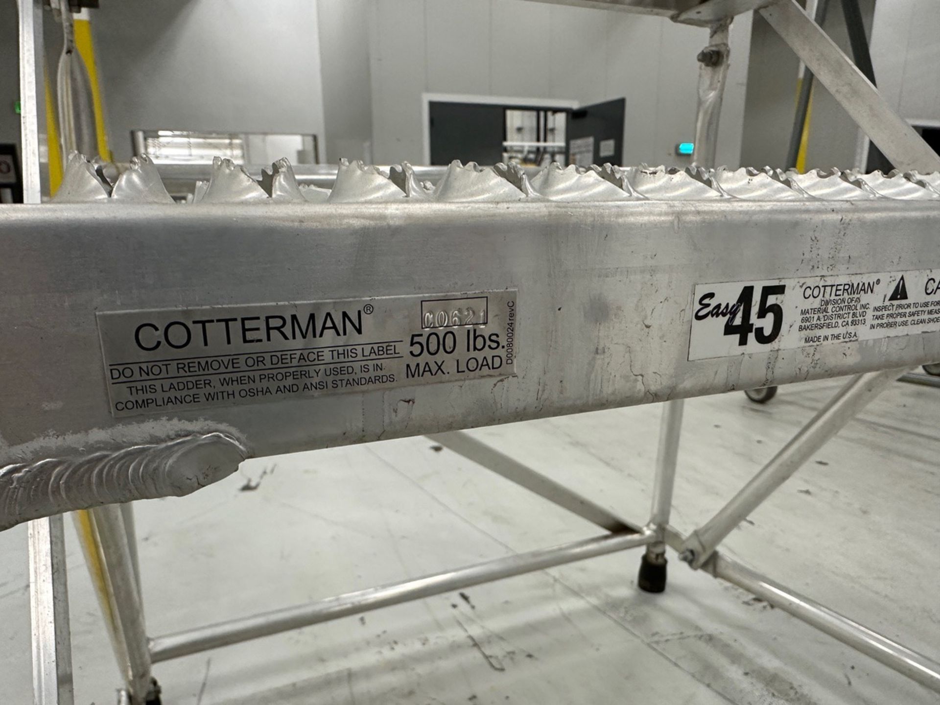 Cotterman Easy 45 - 500 LB. Capacity 3-Step Ladder (Approx. 30" From Floor) | Rig Fee $20 - Image 2 of 2