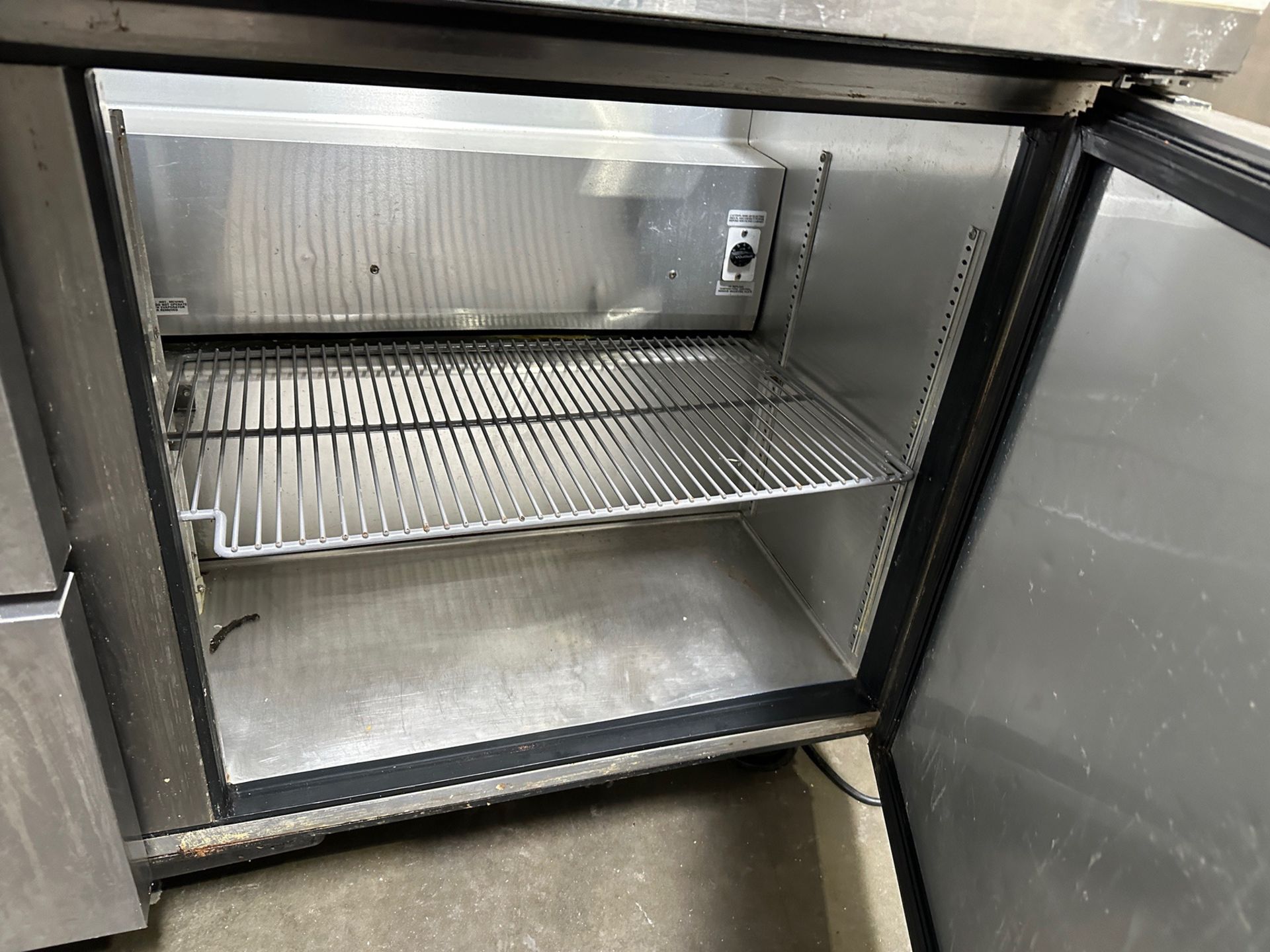 True Refrigeration Stainless Steel Refrigerated Prep Station | Rig Fee $100 - Image 5 of 6