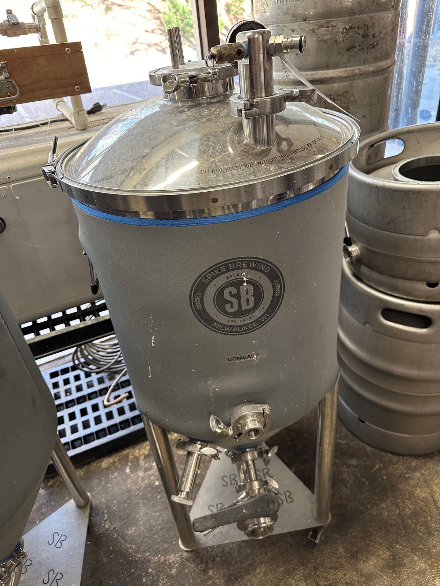 Spike Brewing Approx. 1 BBL Stainless Steel Homebrew Fermenter - Cone Bottom, Zwick | Rig Fee $75
