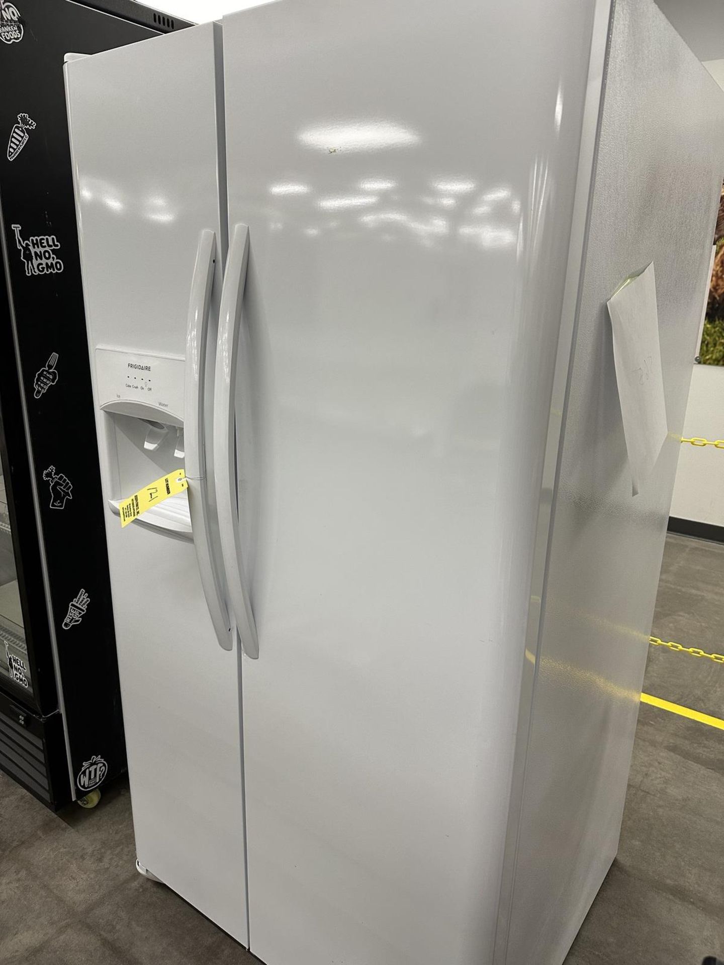 Frigidaire Refrigerator/Freezer | Rig Fee $100