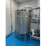 500 Gallon Stainless Steel Mix Tank, Open Top, Sloped Bottom, Approx | Rig Fee: 400 See Desc