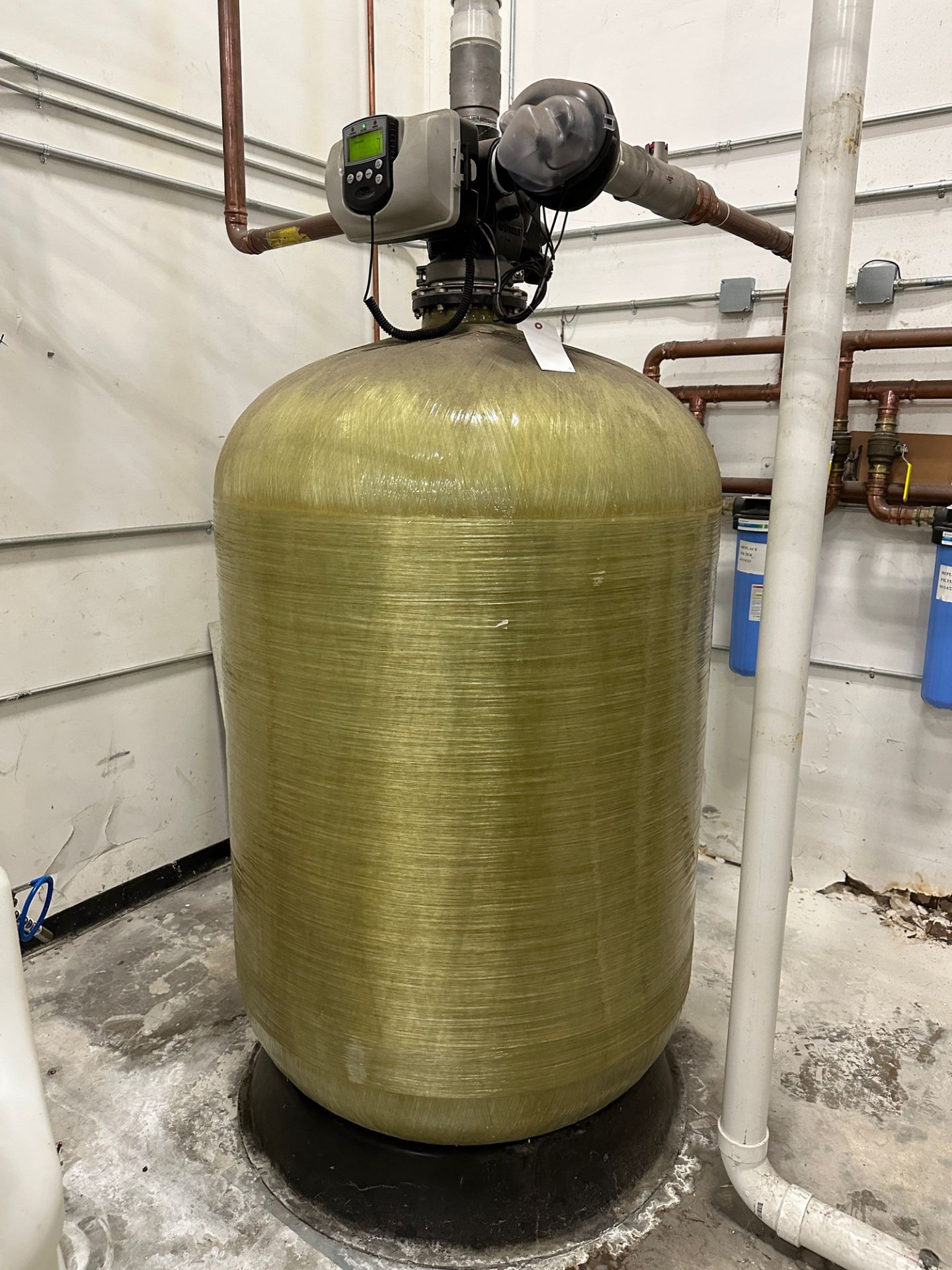 Pentair Fiberglass Water Filtration System, Tank 42 x 72, 150 PSI Max | Rig Fee $250 See Desc