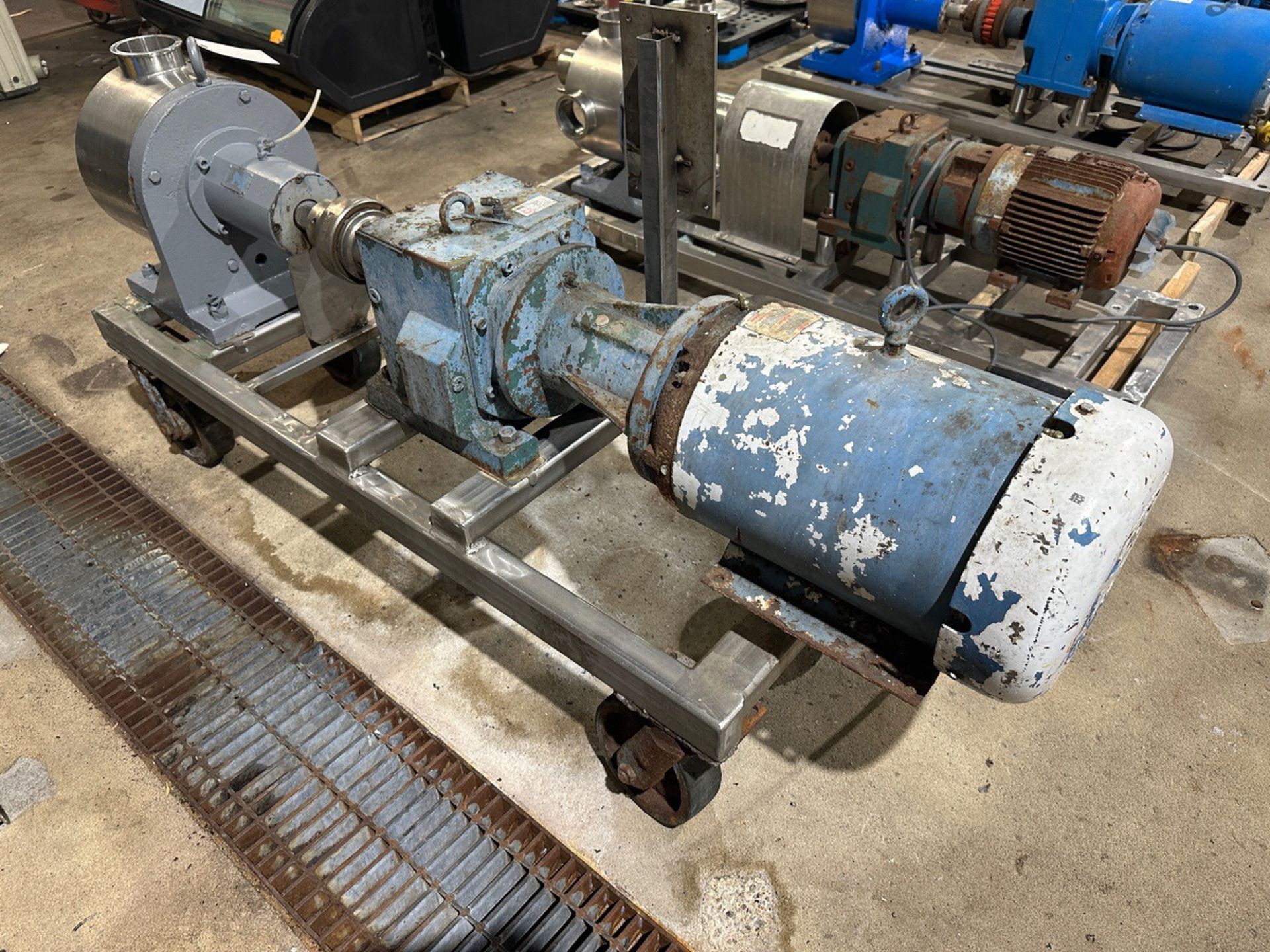 15 HP Motor with Quantis Sine Pump | Rig Fee $50 - Image 6 of 6