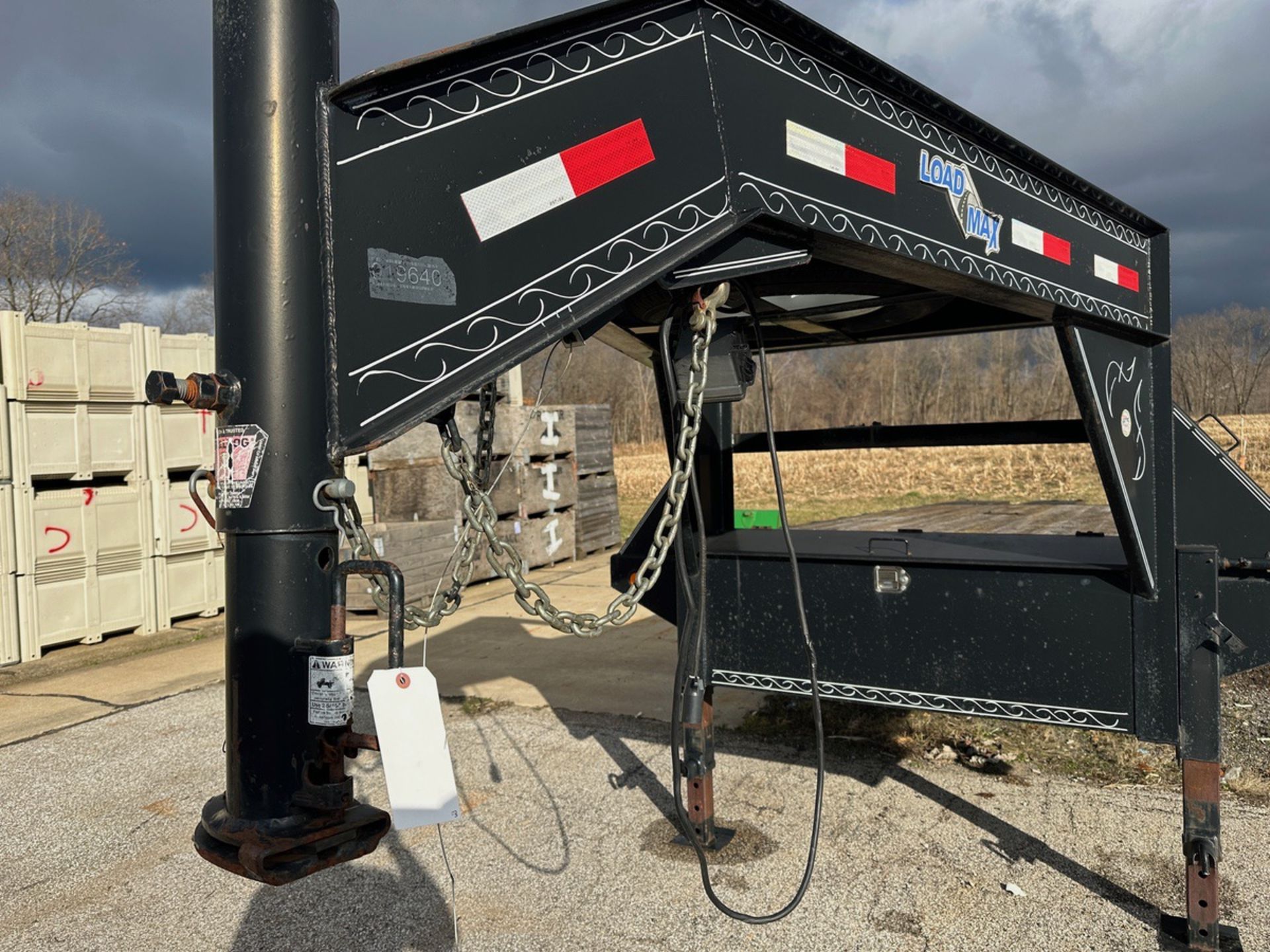 Load Max Gooseneck Trailer (Approx. 8' x 20'), Lights Need Wiring Repair | Rig Fee $100 - Image 4 of 4