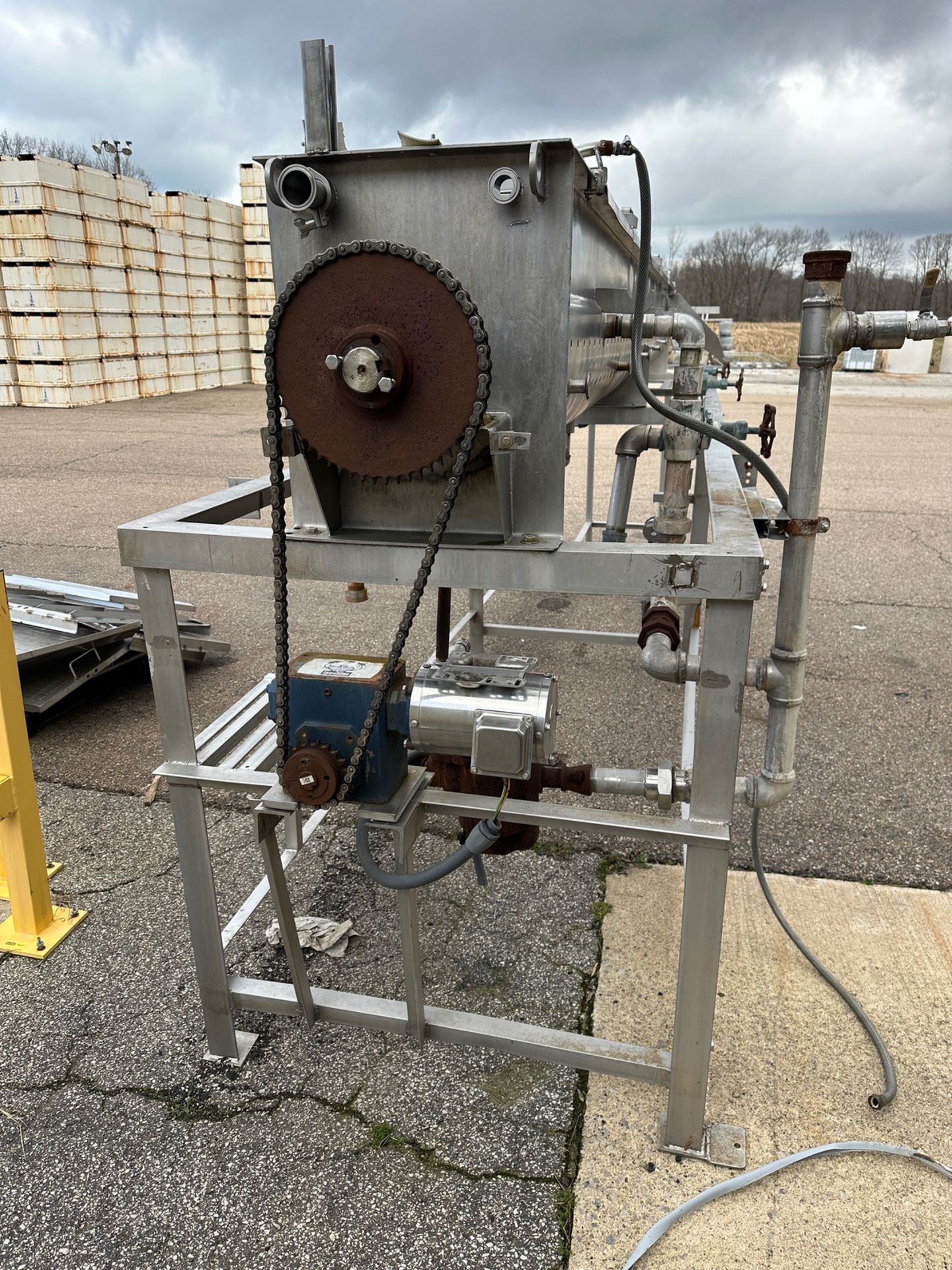 Rietz Stainless Steel Screw Auger Conveyor with Jacketed Trough - Model | Rig Fee $450 - Image 5 of 8