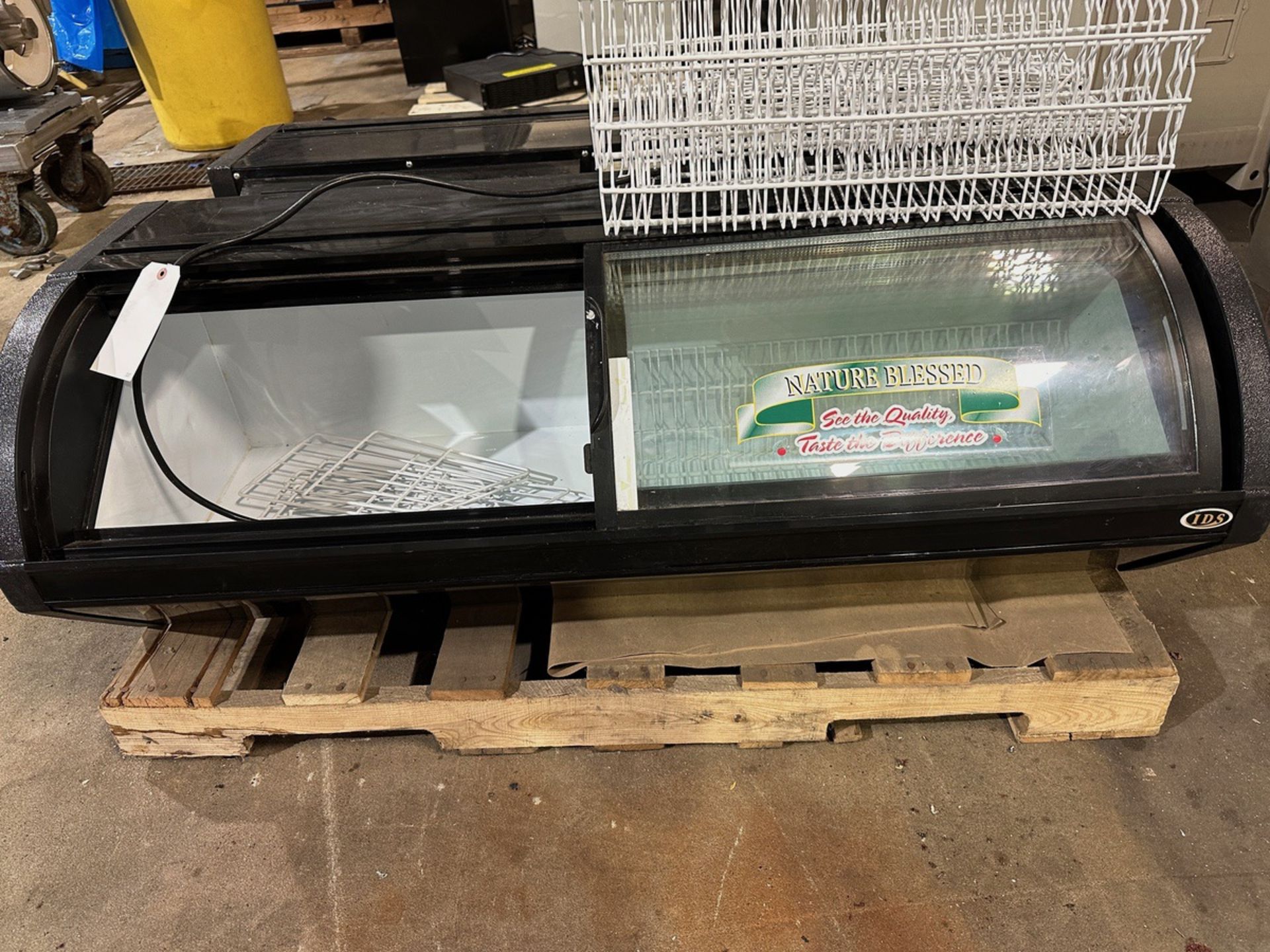 Lot of (2) IDS Ice Cream Display Freezers - Model SD147 | Rig Fee $100 - Image 2 of 5