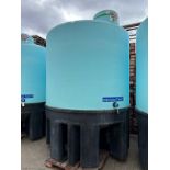 3000 Gallon PVC Tank (Approx. 8' Diameter and 11' O.H.) | Rig Fee $175