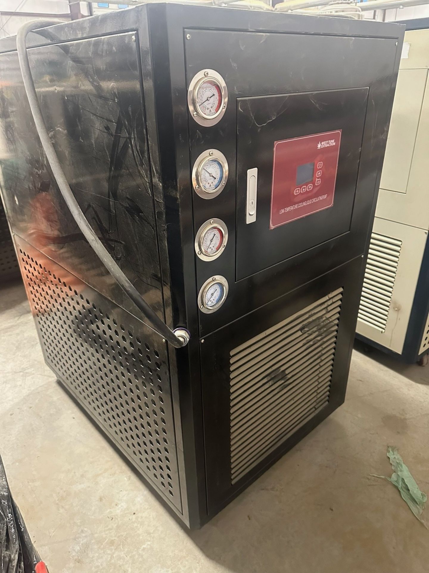 Ruisu Chiller, Model RSA-U10D | Rig Fee $200