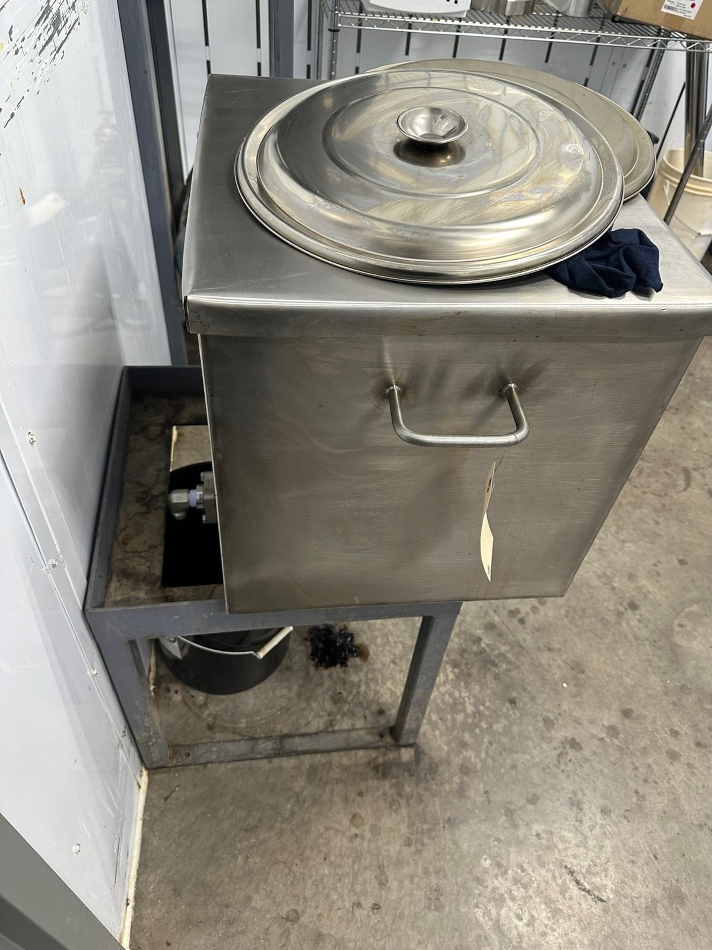 Stainless Steel Holding Tank | Rig Fee $100 - Image 3 of 3