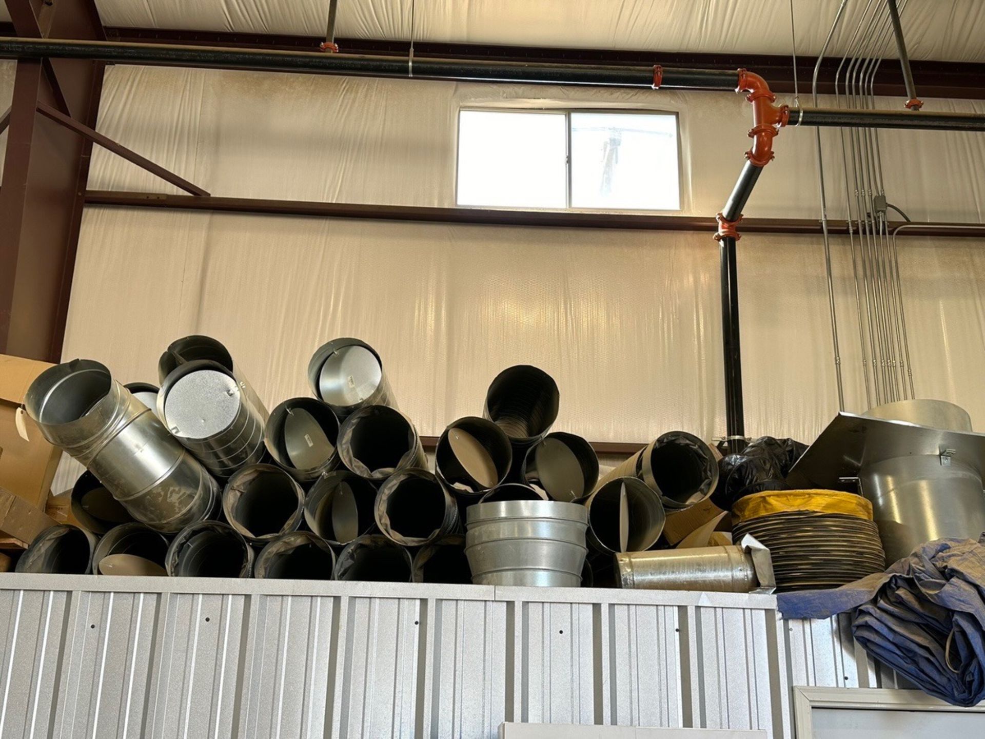 Lot of Ducting | Rig Fee $350 - Image 2 of 4