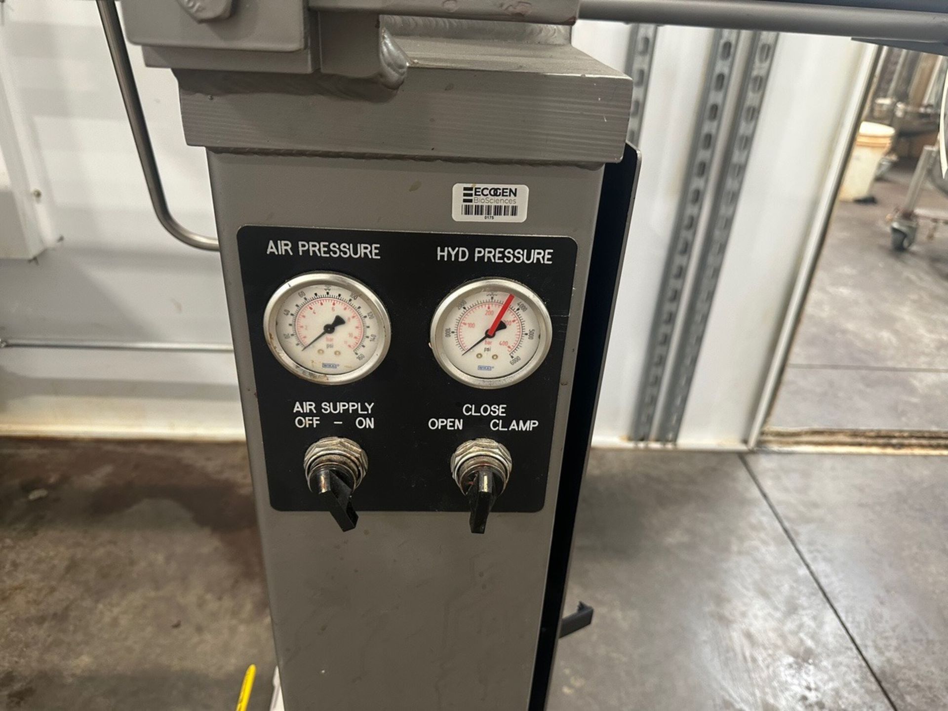 M.W. WaterMark Hydraulic Plate Press , Model PRO X 360, w/ Square Balance | Rig Fee $750 - Image 3 of 11