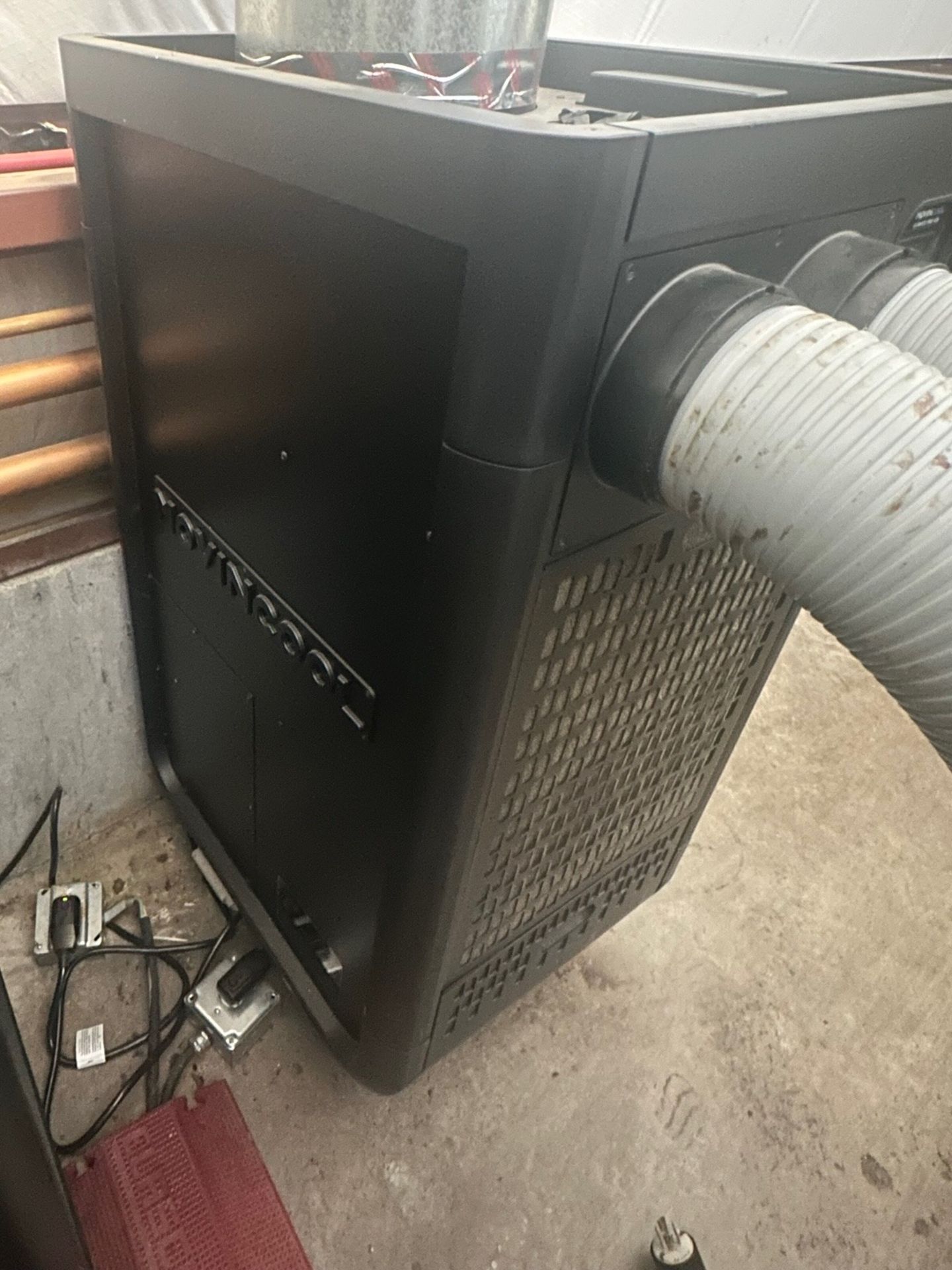 Moving Cool, Work area, Air Conditioner, Climate Pro x26 | Rig Fee $50 - Image 4 of 4