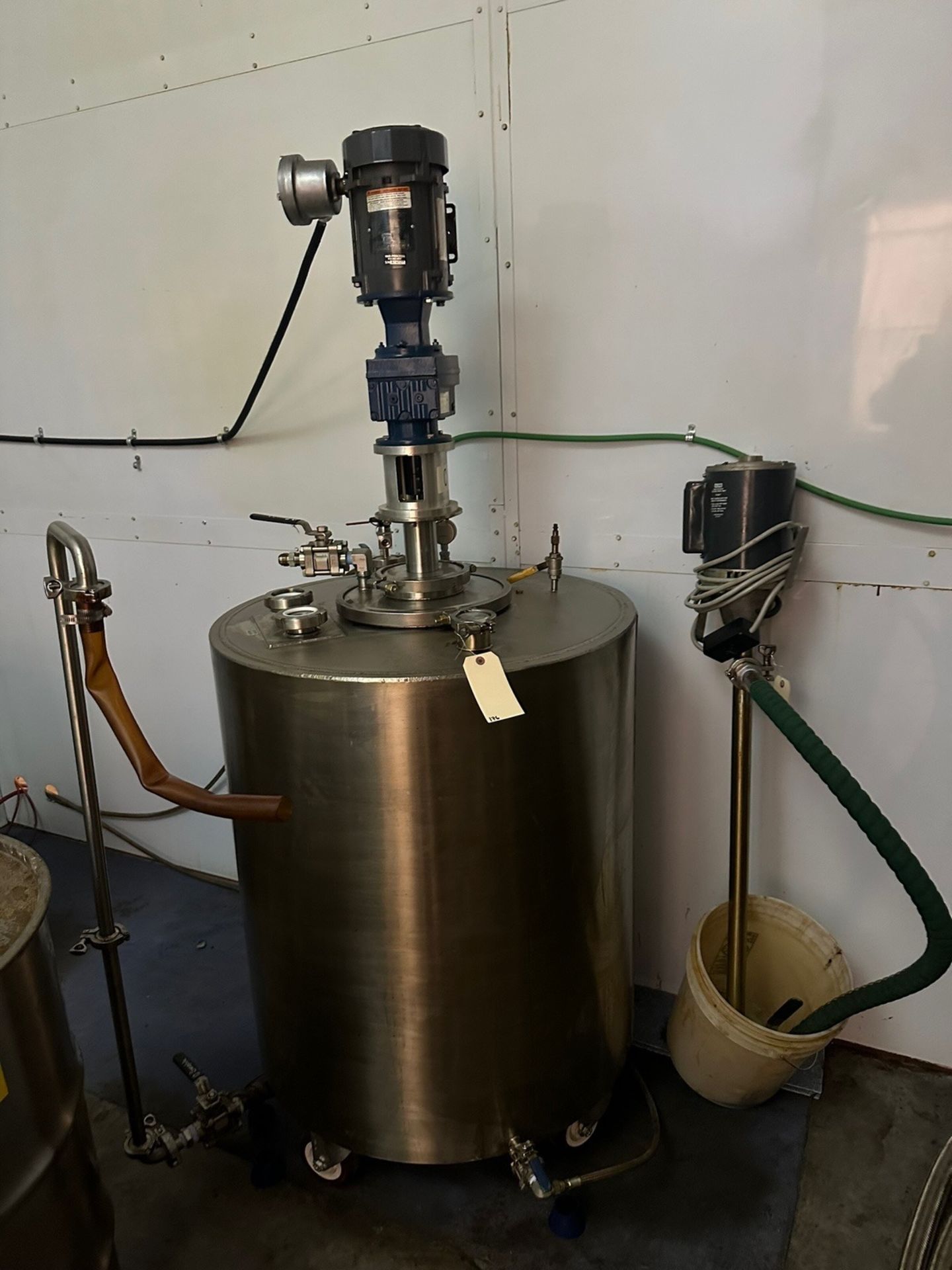 Stainless Steel Jacketed Tank 450L, With Agitation | Rig Fee $125