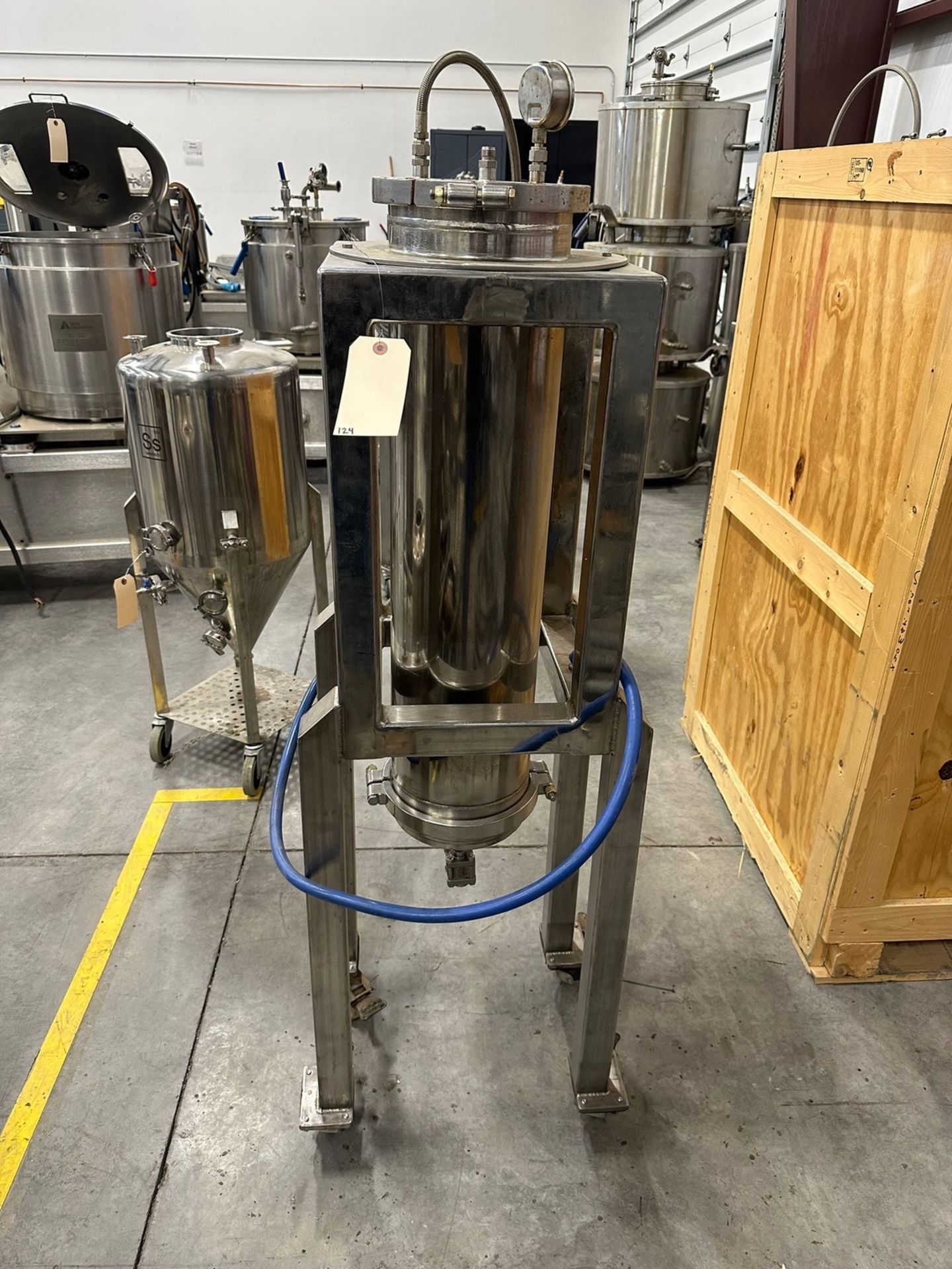 Precision Extraction Equipment Pressurized Vessel, Model x40 MSE, S/N: - Subj to Bulk | Rig Fee $75