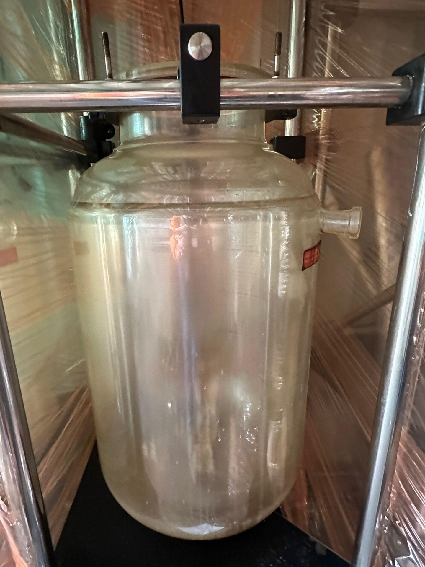 50L Glass Reactor, Jacketed With Agitator | Rig Fee $200 - Image 4 of 4