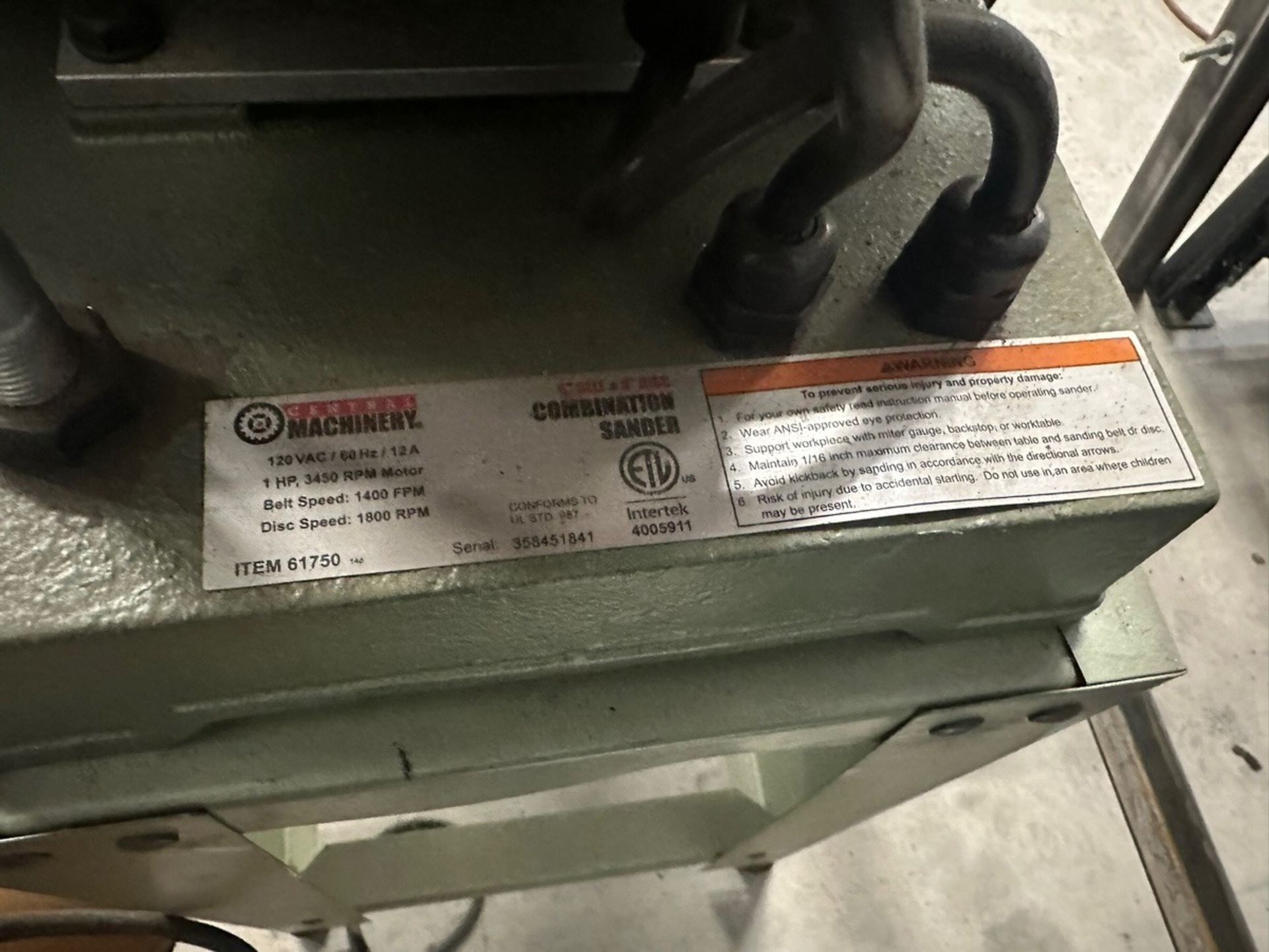 Central Machinery, Combination Sander, Item 61750, S/N 358451841 | Rig Fee $35 - Image 4 of 4