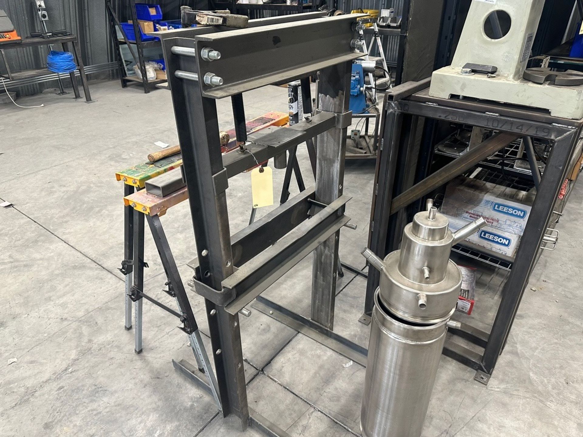 Hydraulic Press, Missing Jack | Rig Fee $35