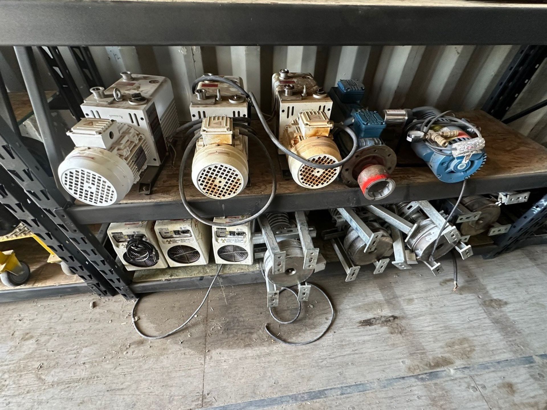 Shelf With Contents, Vacuum Pumps, Filters | Rig Fee $200 - Image 6 of 17