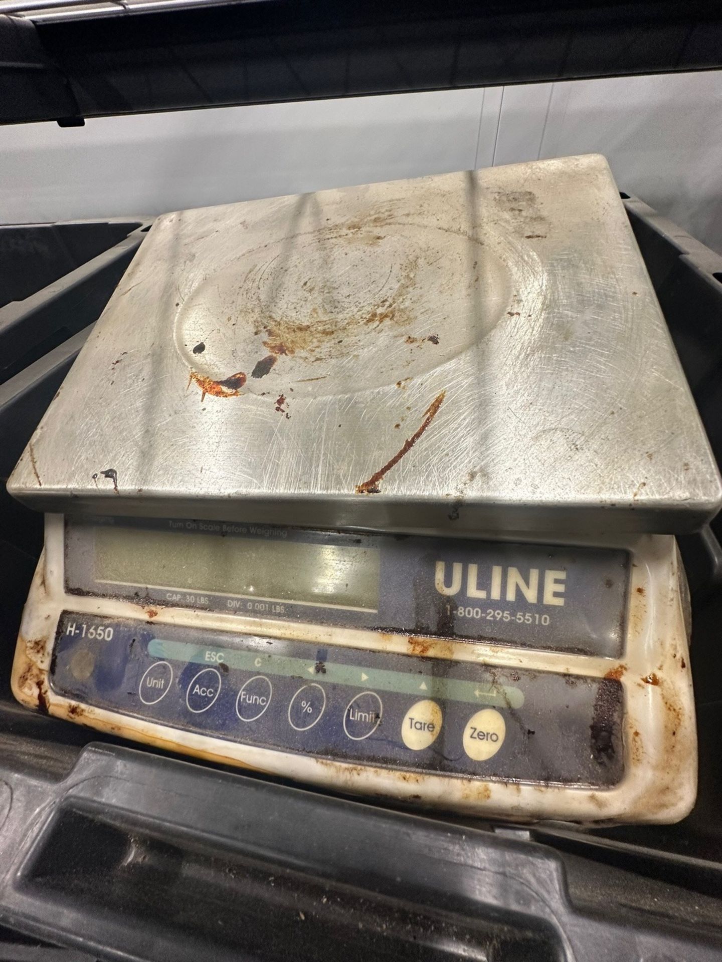 Contents Of Shelf, Heat Bands, Uline Scales, Sump pumps, Heat Guns | Rig Fee $125 - Image 3 of 11