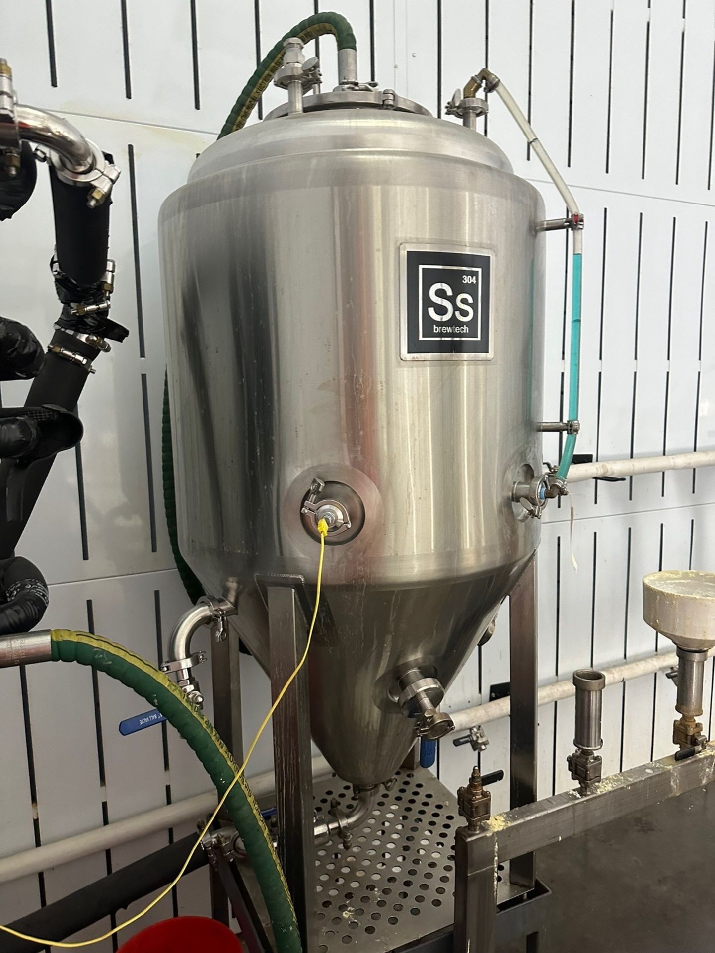 Brew Tech Stainless Steel Vessel | Rig Fee $150 - Image 3 of 3