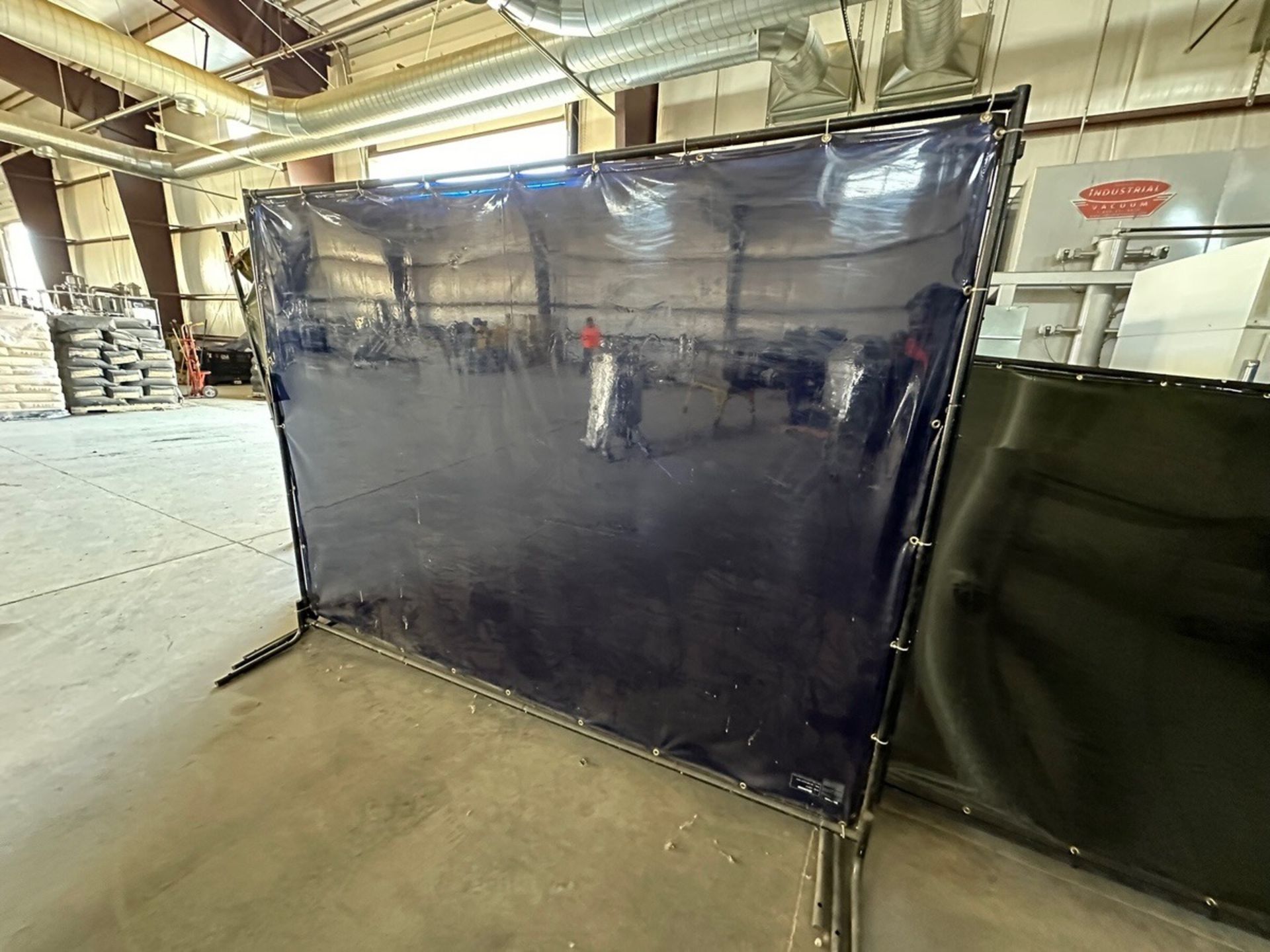 5 Welding Curtains | Rig Fee $50 - Image 2 of 5