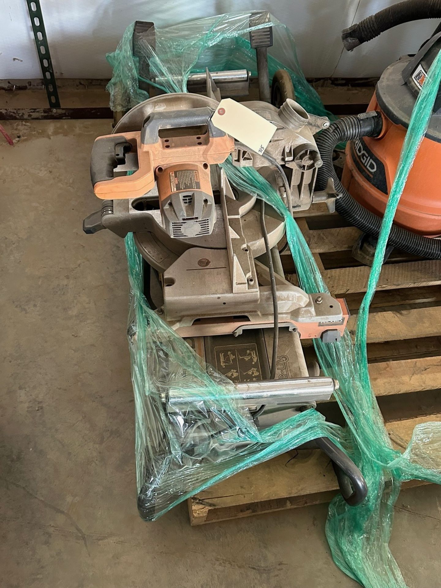 Rigid, Miter Saw, With Stand | Rig Fee $35