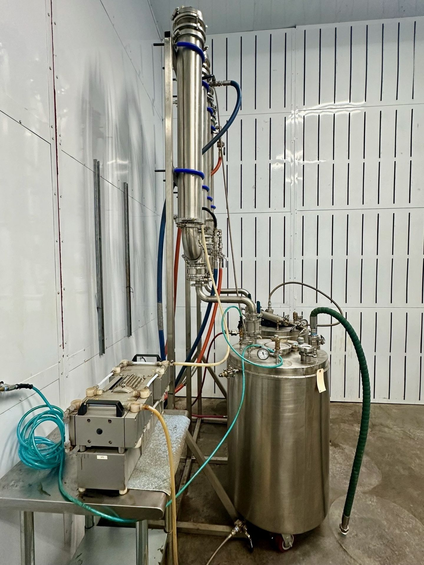 Modified BizzeBee Solvent Recovery System w/ Welch Vacuum Pump, Model 216 | Rig Fee $350 - Image 9 of 10