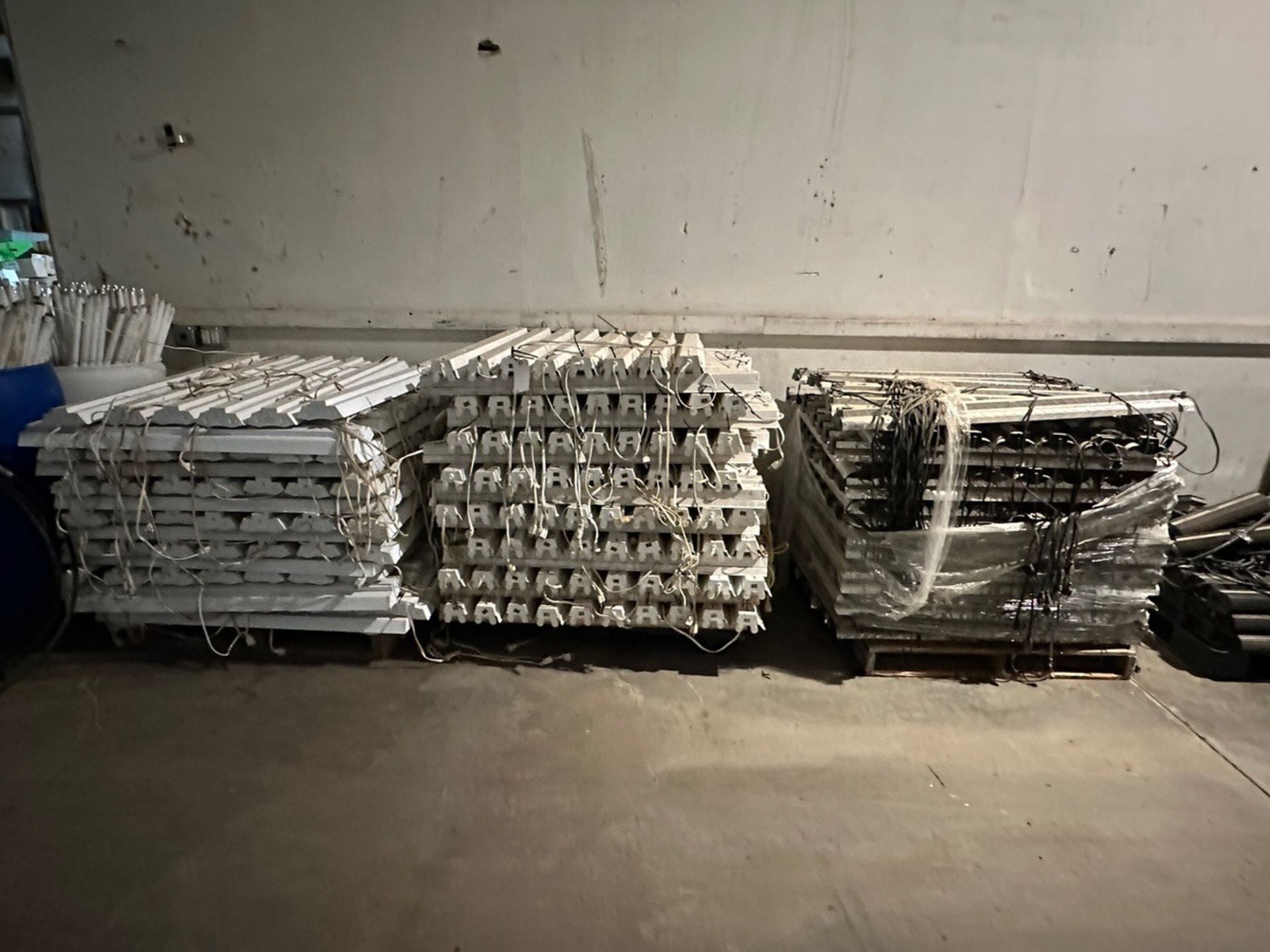 (2) Pallets of Lithonia Model 1233 Fluorescent Shop Lights, and (1) Palle | Rig Fee $200