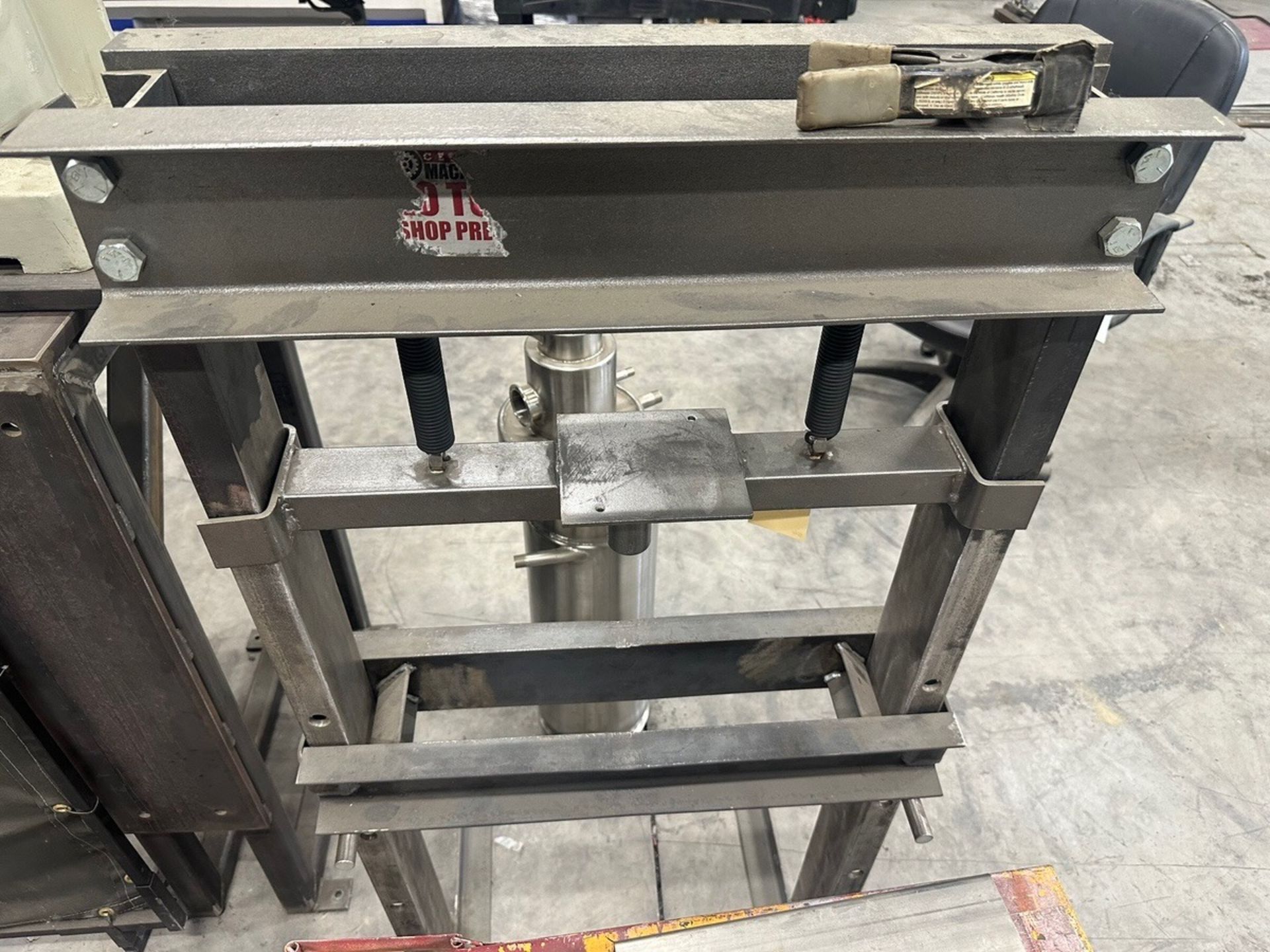 Hydraulic Press, Missing Jack | Rig Fee $35 - Image 3 of 3