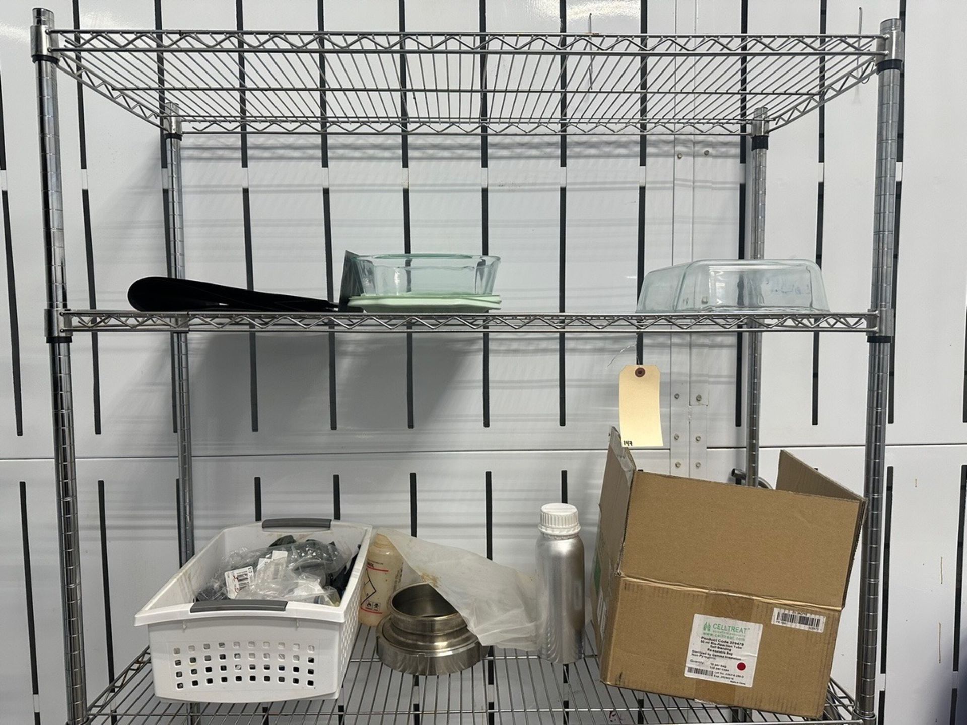 Metro Rack 3 Tier Shelf With Contents | Rig Fee $50 - Image 3 of 4