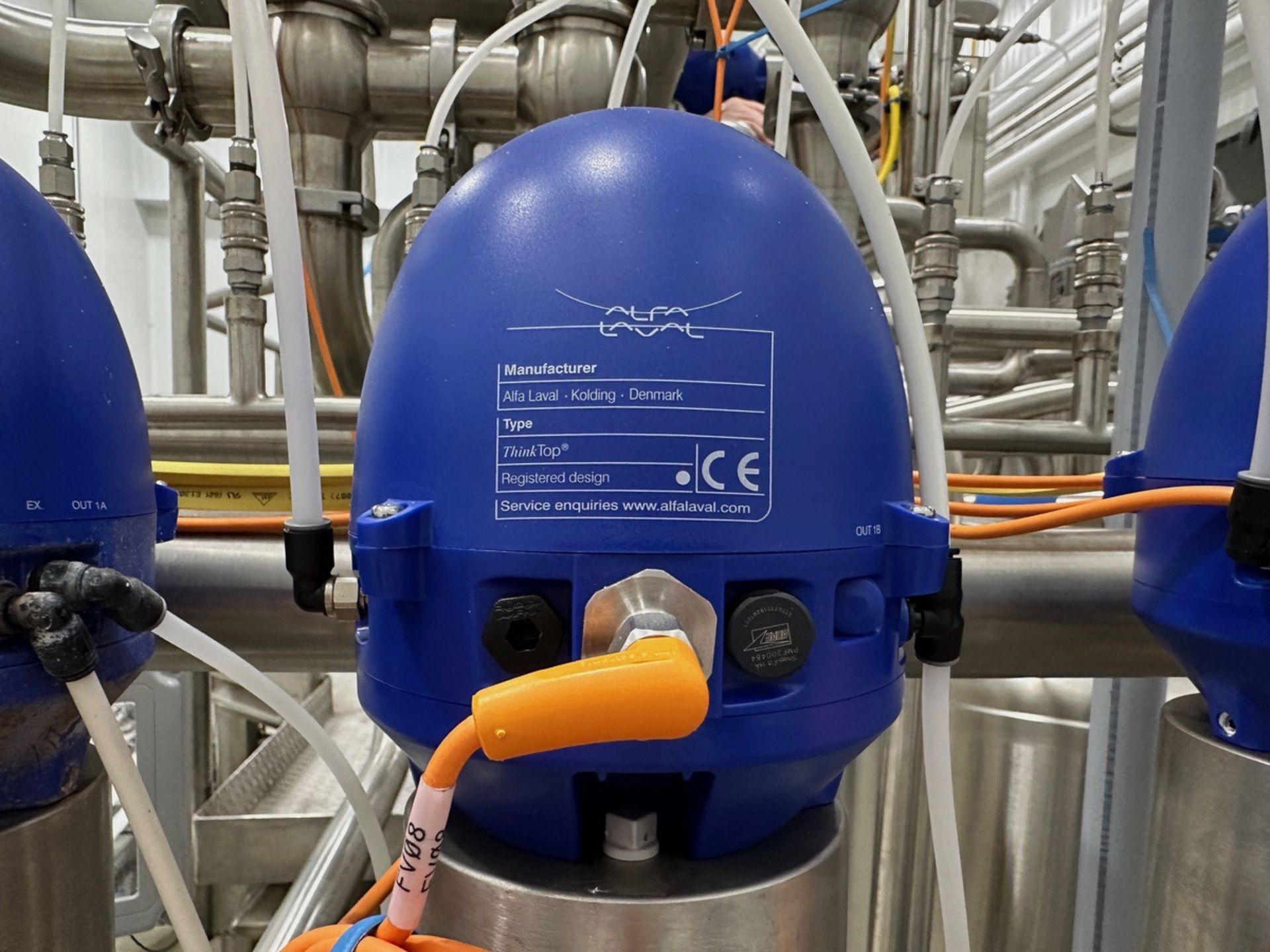 (13) 2018 Alfa Laval Unique 7000 PN 10 Think Top Sanitary Air Valves in Liquifier Room and Stainless - Image 13 of 14