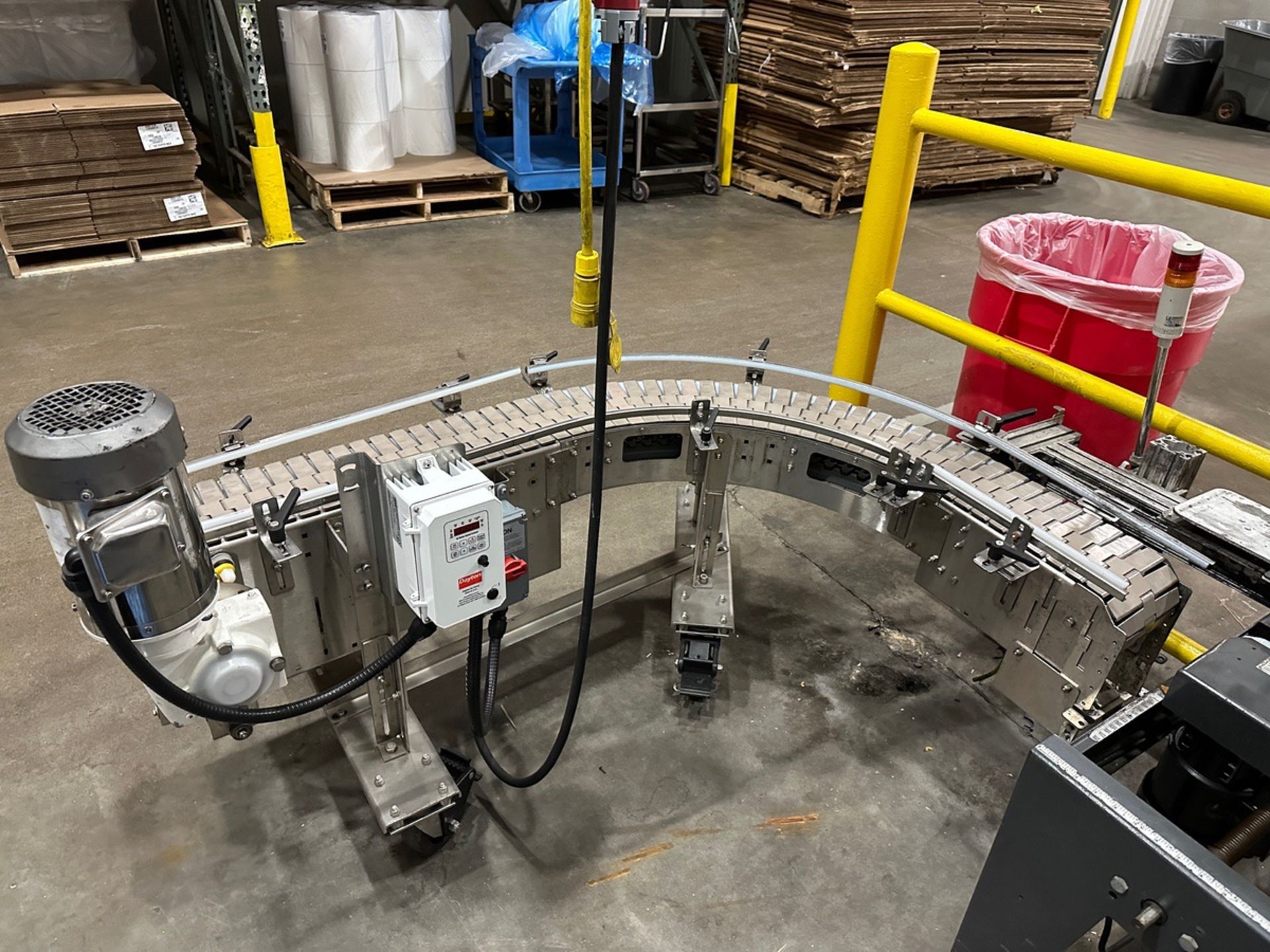 Nercon Stainless Steel Frame 90 Degree Conveyor, 8" Wide Belt, Washdow - Subj to Bulk | Rig Fee $150