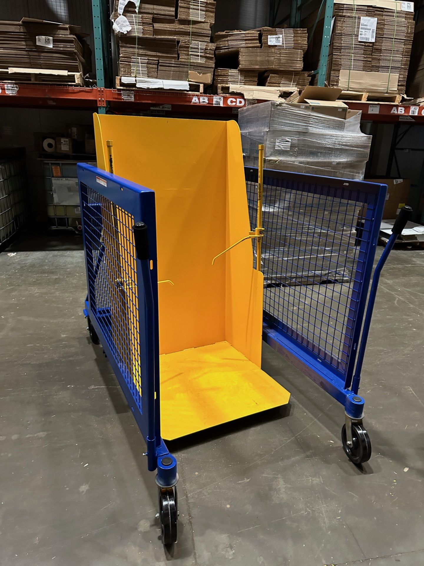 Mobile Battery Cart | Rig Fee $50 - Image 2 of 3