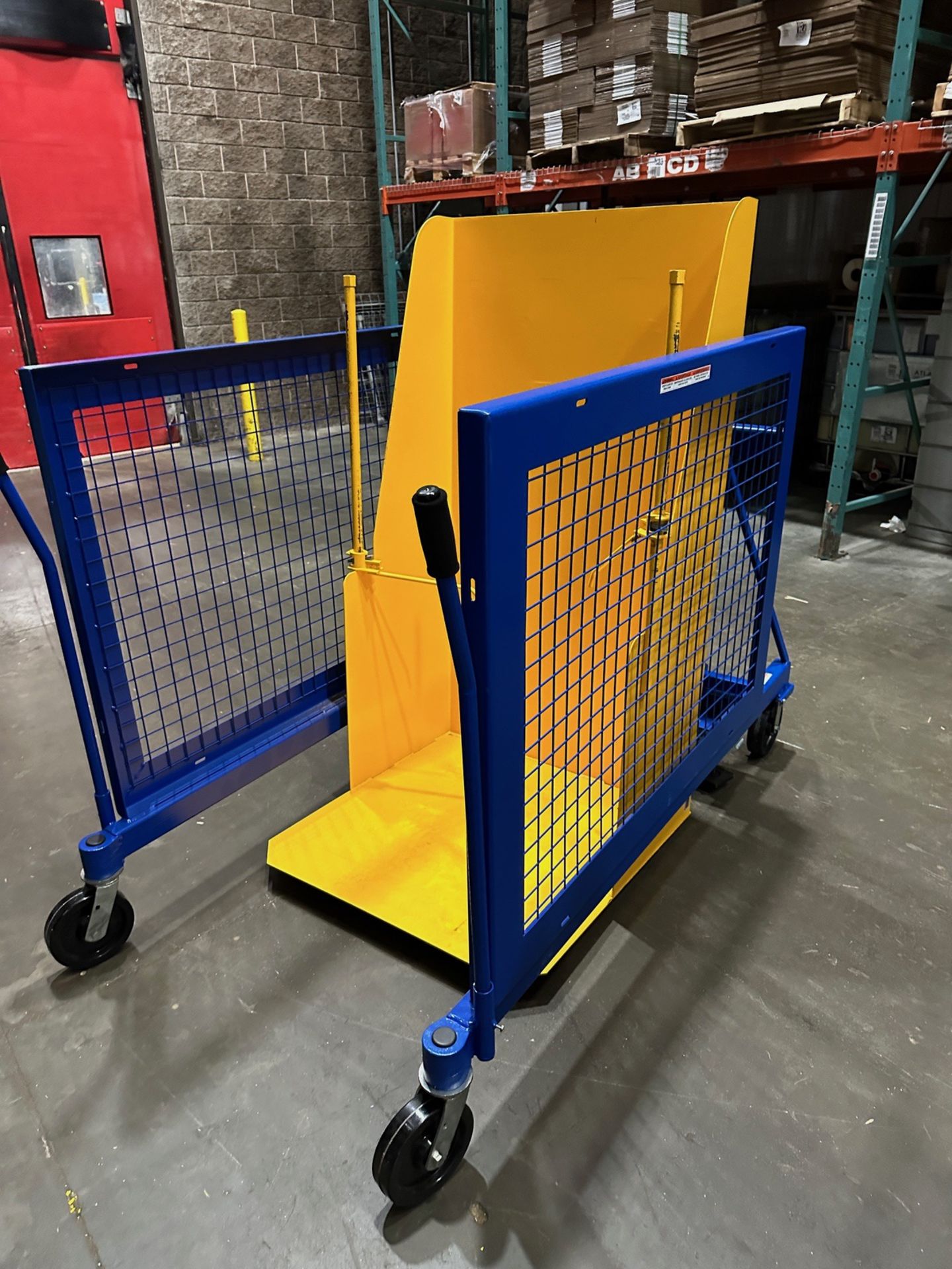 Mobile Battery Cart | Rig Fee $50 - Image 3 of 3