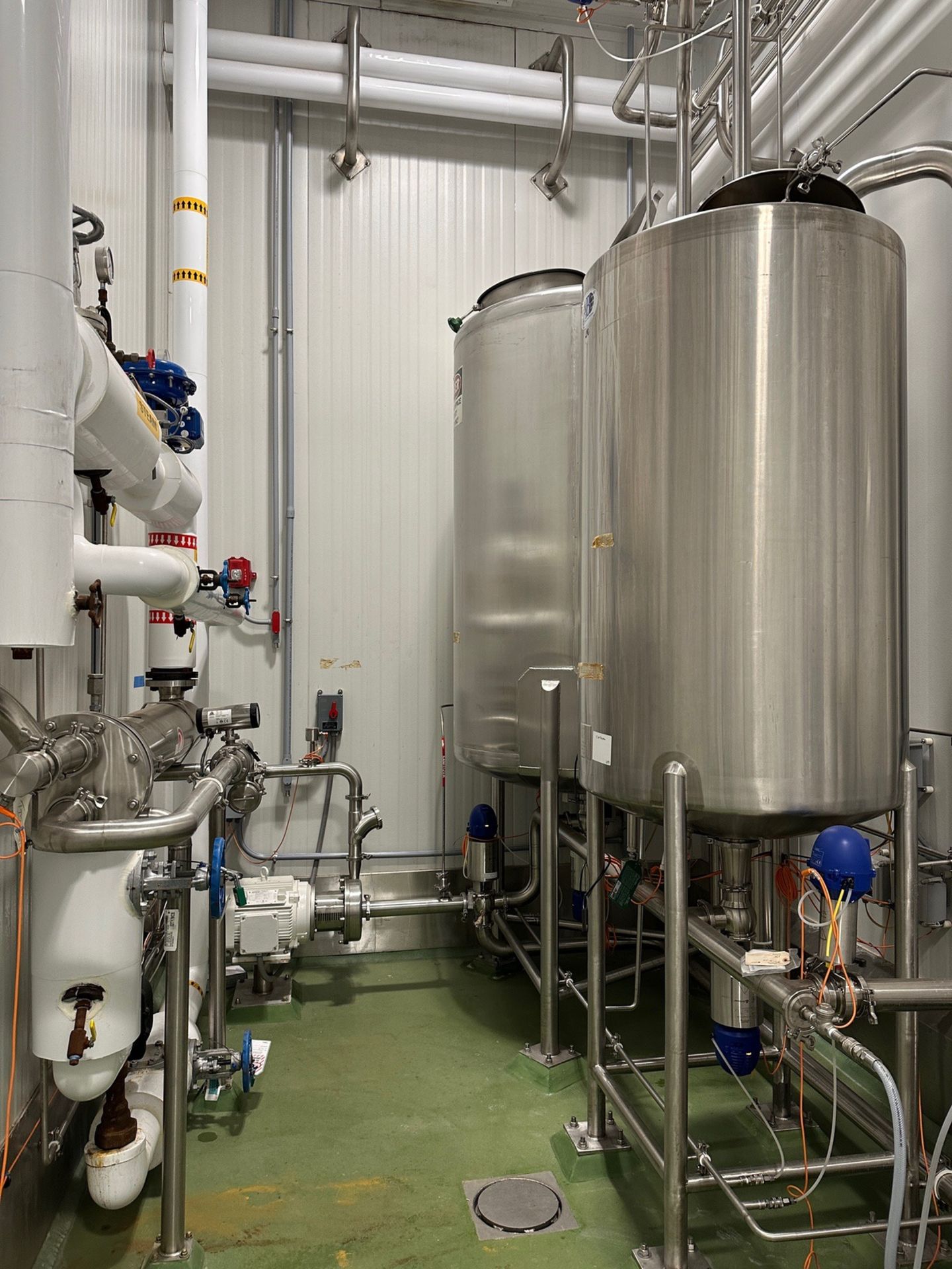 A&B Process Two Tank CIP System, with 300 Galand 500 Gal Stainless Tanks, Alfa Lava | Rig Fee $2500