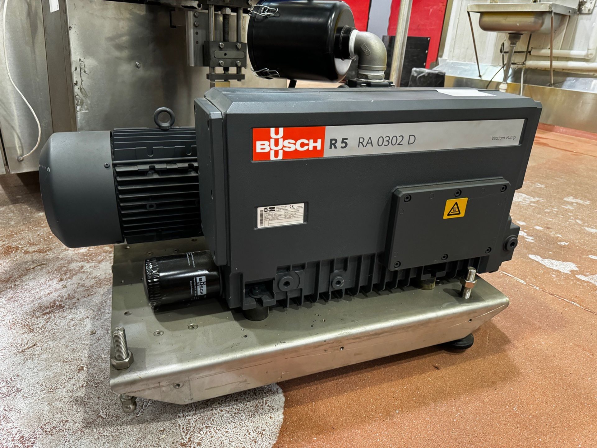 Busch Vacuum Pump Model RA0302 D 5Z3, S/N C1627000709 | Rig Fee $100