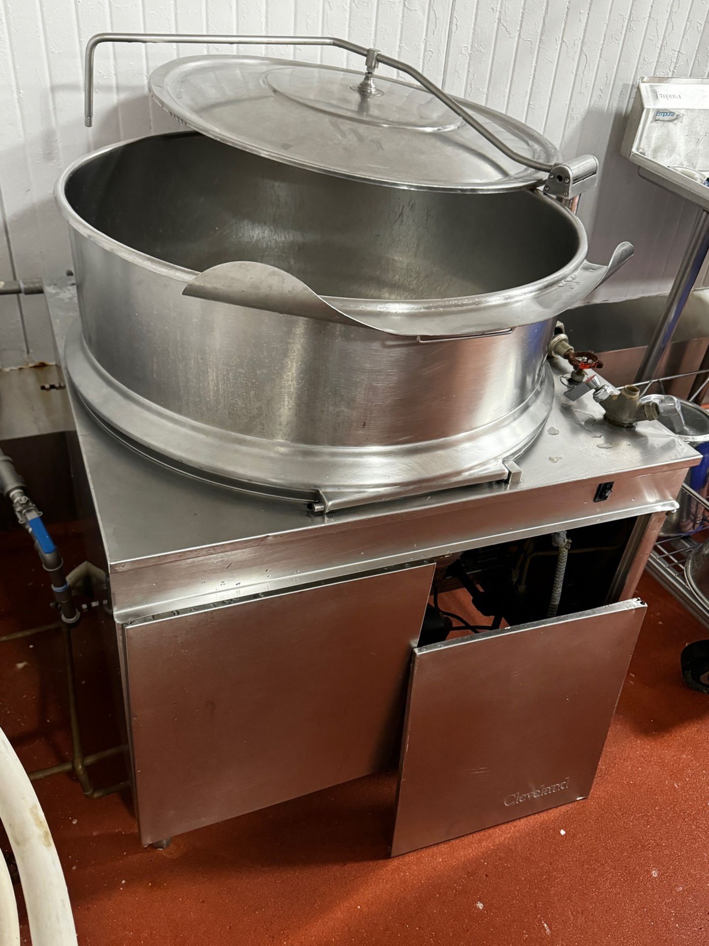 Cleveland Stainless Steel Jacketed Tilting Kettle, - Bild 3 aus 4