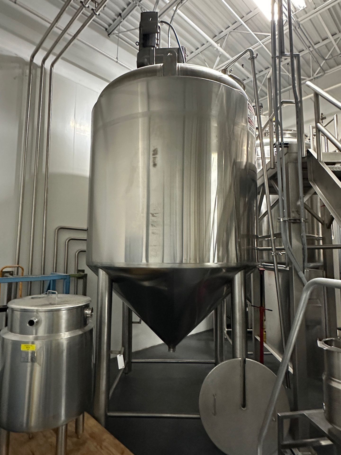 Anco 2,000 Gallon Stainless Steel Tank - Cone Bottom, Glycol Jacketed, Top Mounted Agitation with