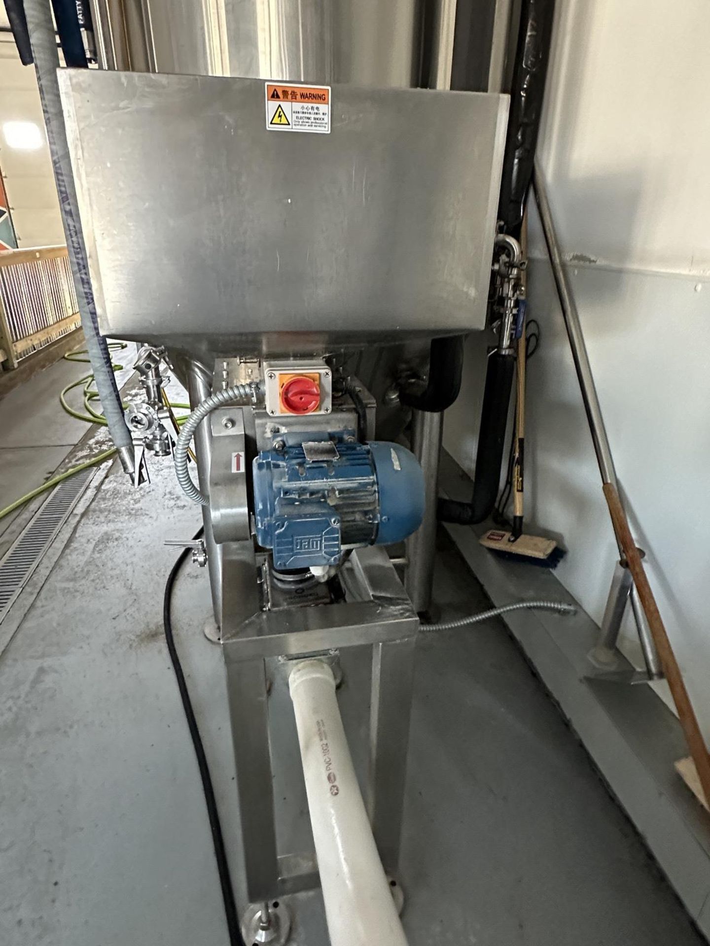 2019 Model XW-G3 Stainless Steel, Dry mill, Capacity: 300kg/h, 800rpm, 5.5kw, White | Rig Fee $300