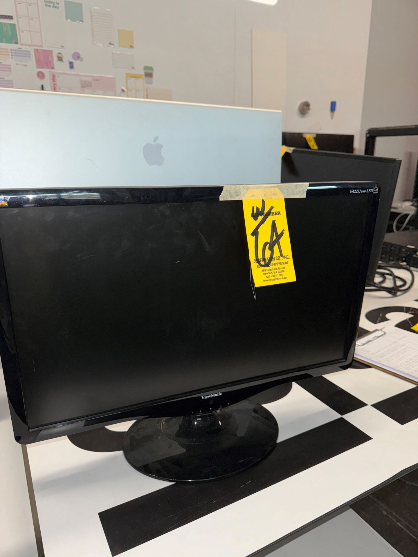 LOT Apple 27" Monitor w/ Keyboard, Apple 29" Monitor, ViewSonic 22" Moni | Rig Fee $75 - Image 5 of 5