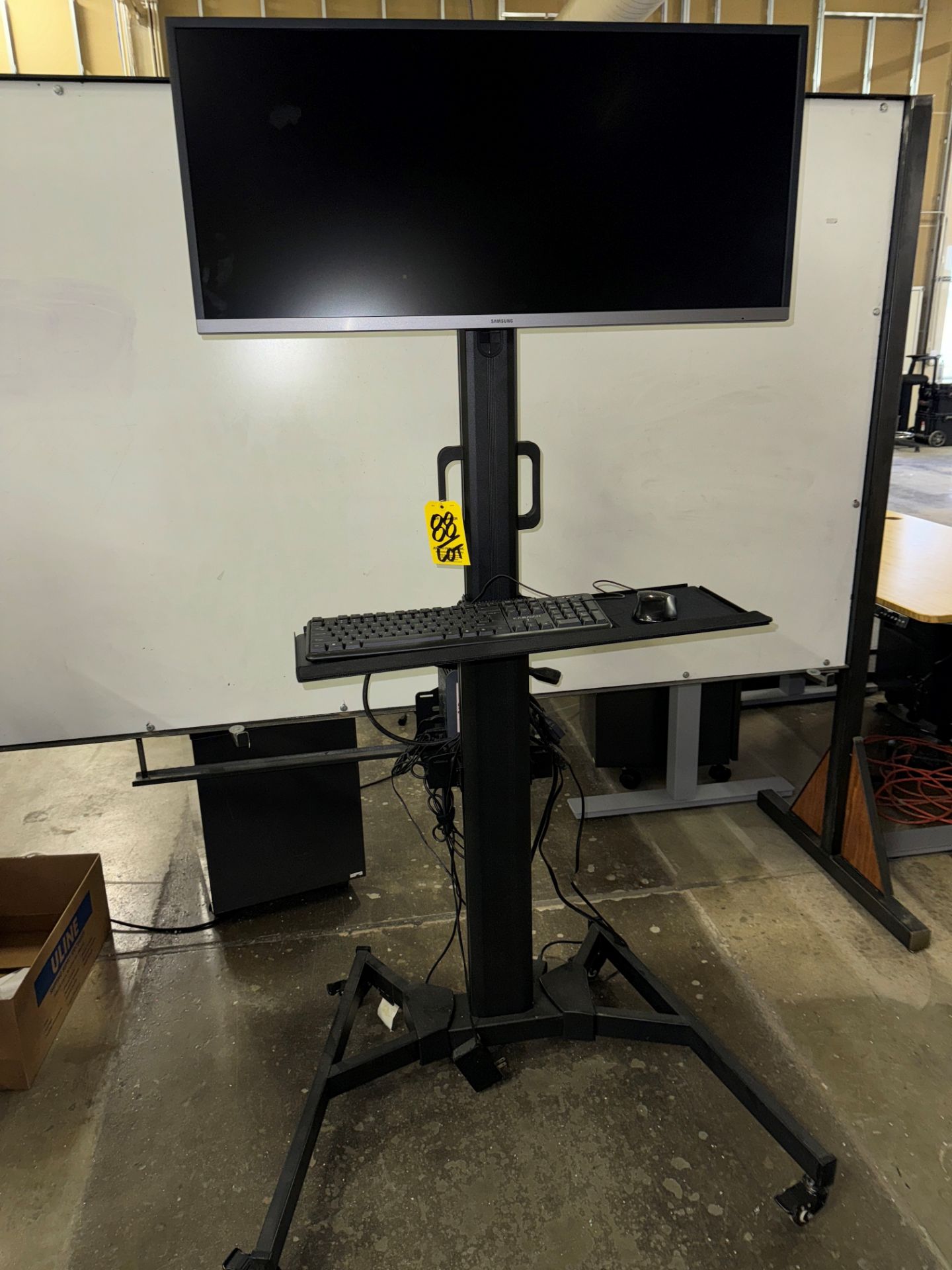 LOT Samsung 34" Monitor w/ Port. Stand and Keyboard, Acer 23" Monitor w/ | Rig Fee $100